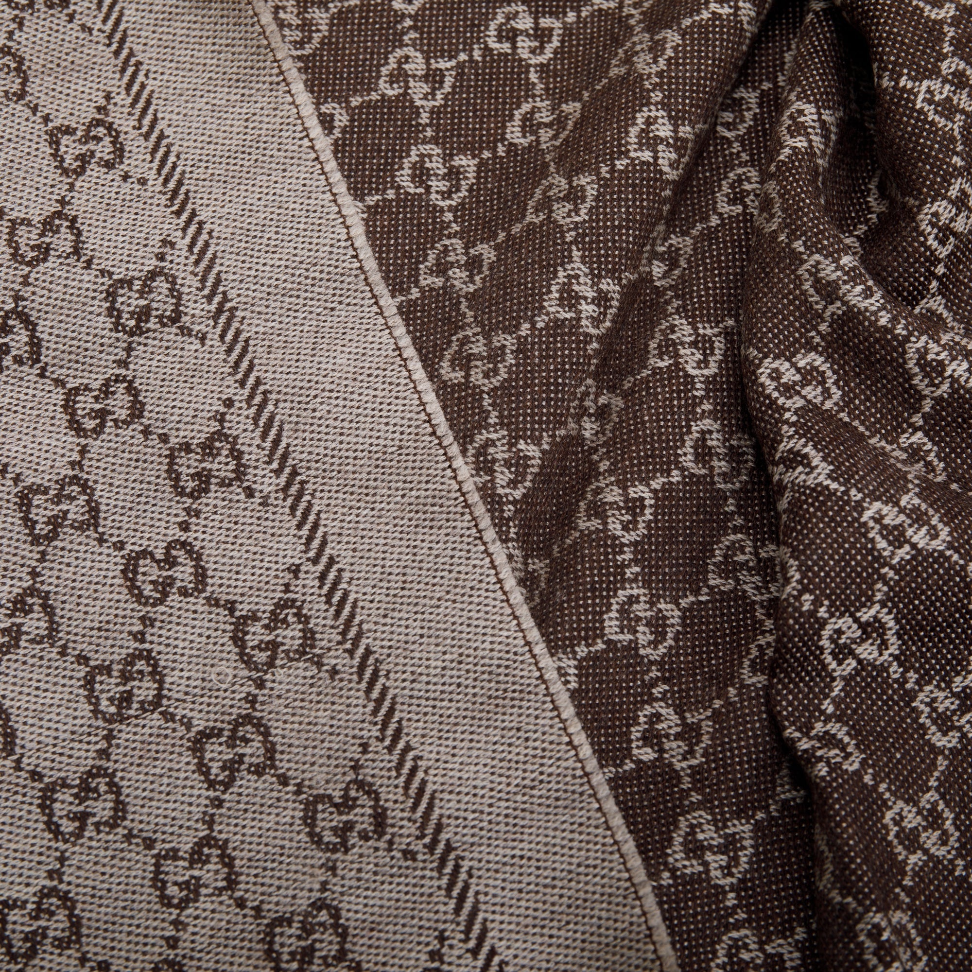 Gucci Brown/Beige Wool GG Jacquard Scarf
