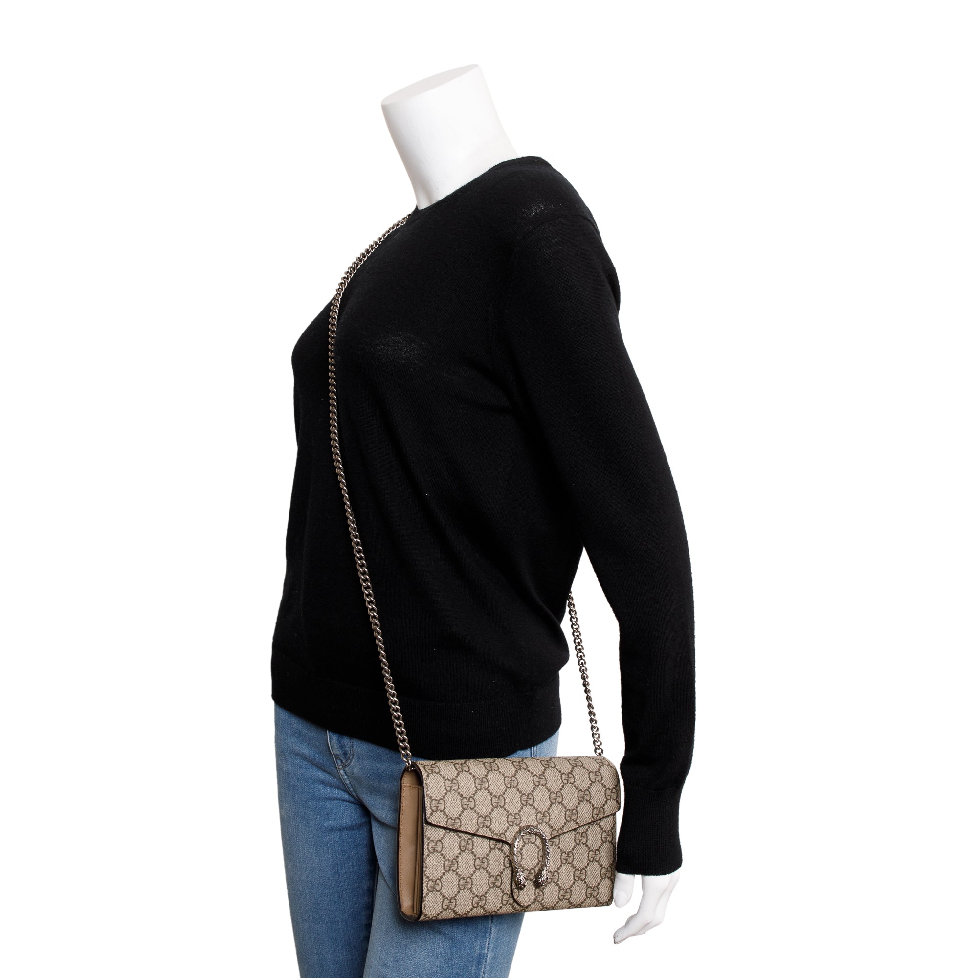 Gucci Dionysus GG Supreme Wallet on Chain