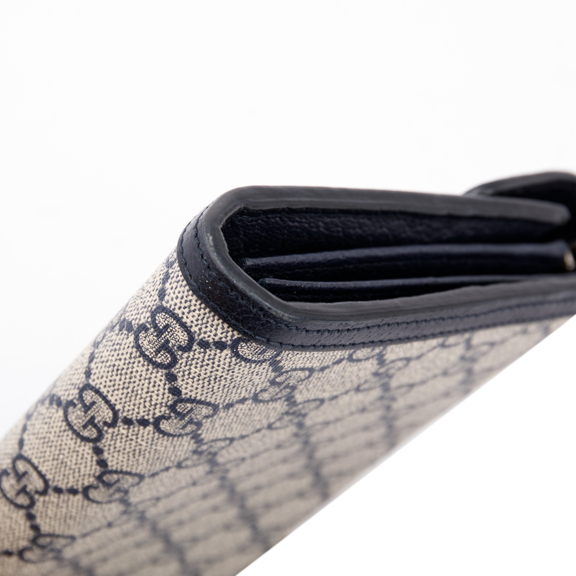 Gucci Dionysus GG Supreme Wallet on Chain w/ Box