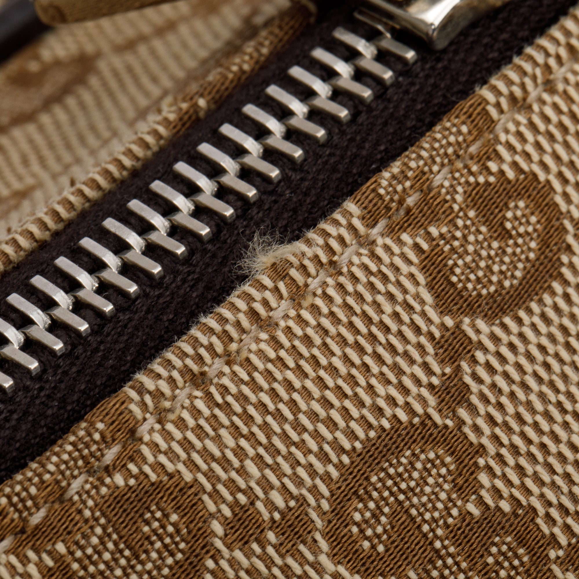 Gucci GG Canvas Briefcase w/ Strap