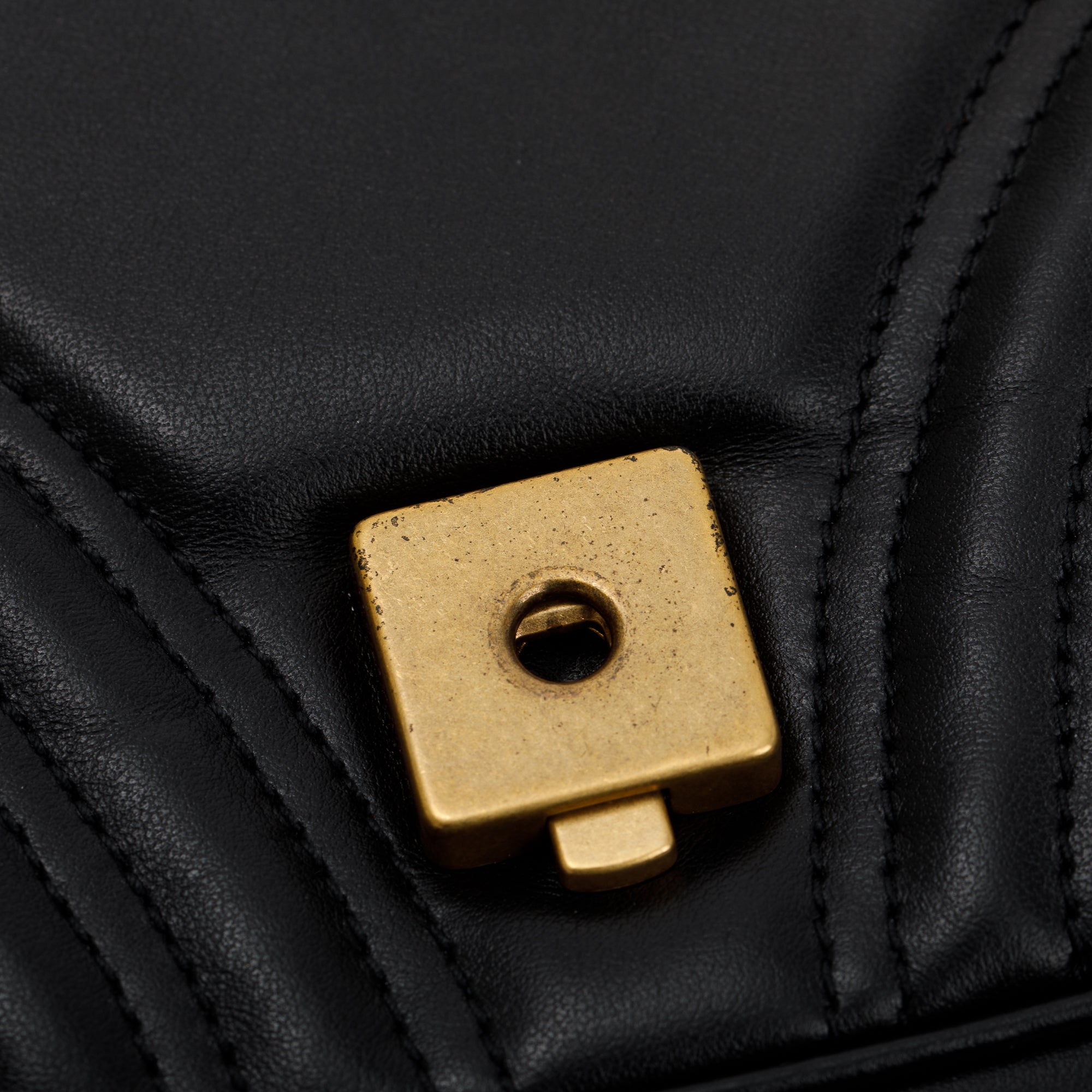 Gucci GG Marmont Matelasse Small Shoulder Bag w/ Box