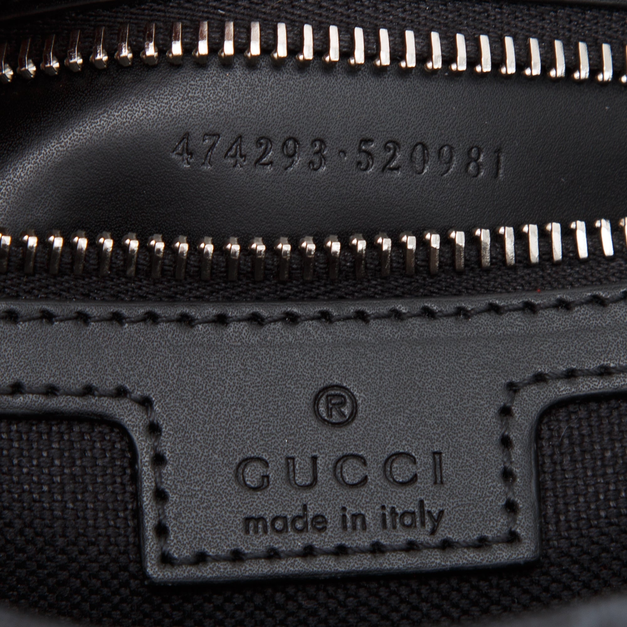 Gucci GG Supreme Black Belt Bag