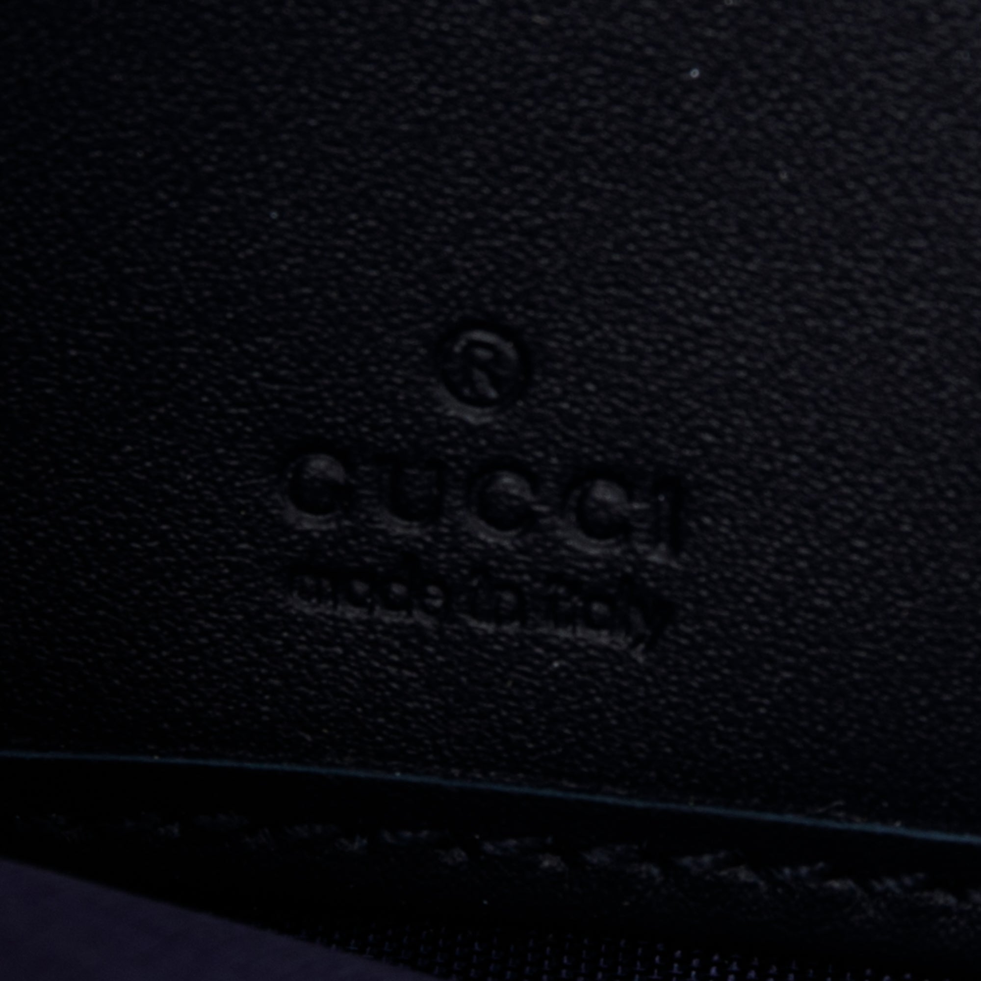 Gucci GG Supreme Blooms Zip Around Wallet