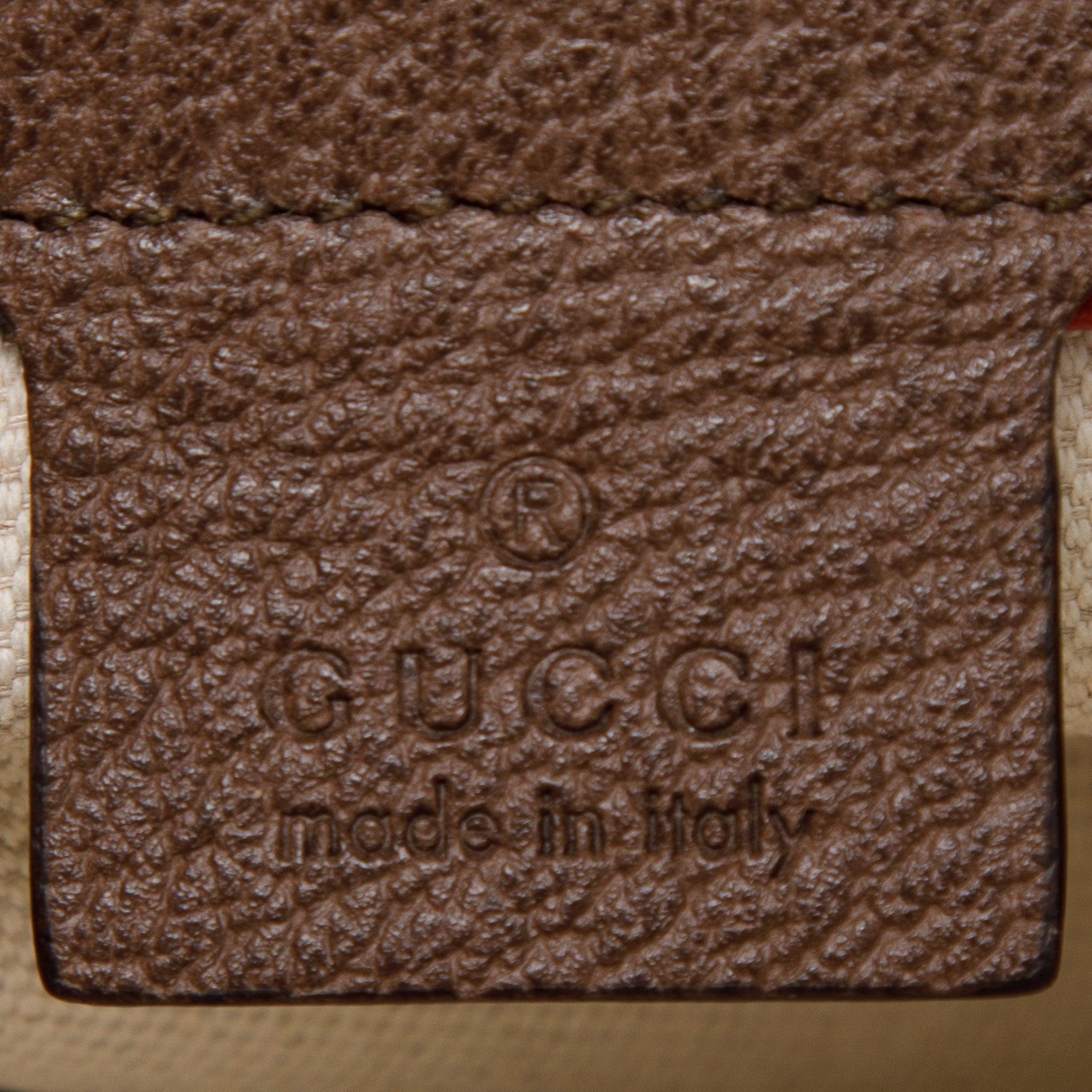 Gucci GG Supreme Courrier Soft Messenger Bag