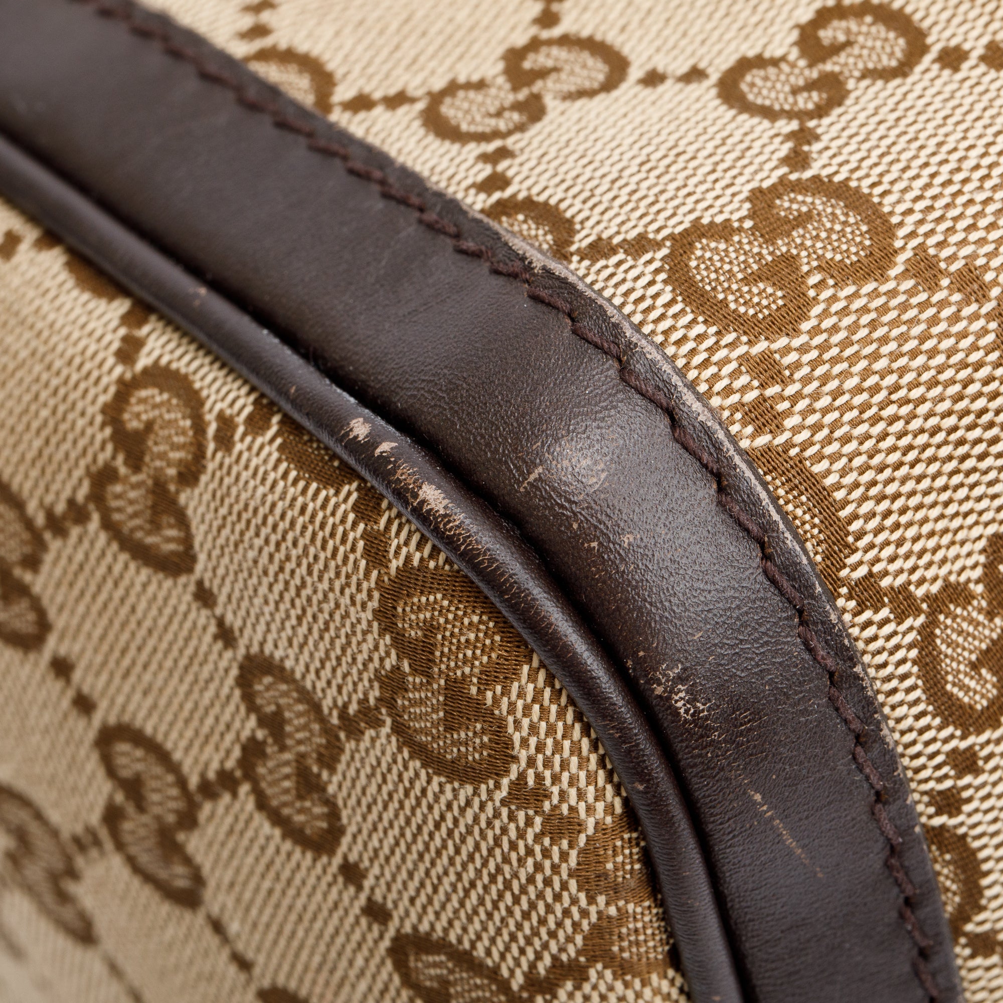 Gucci GG Supreme Medium Boston Bag w/ Strap