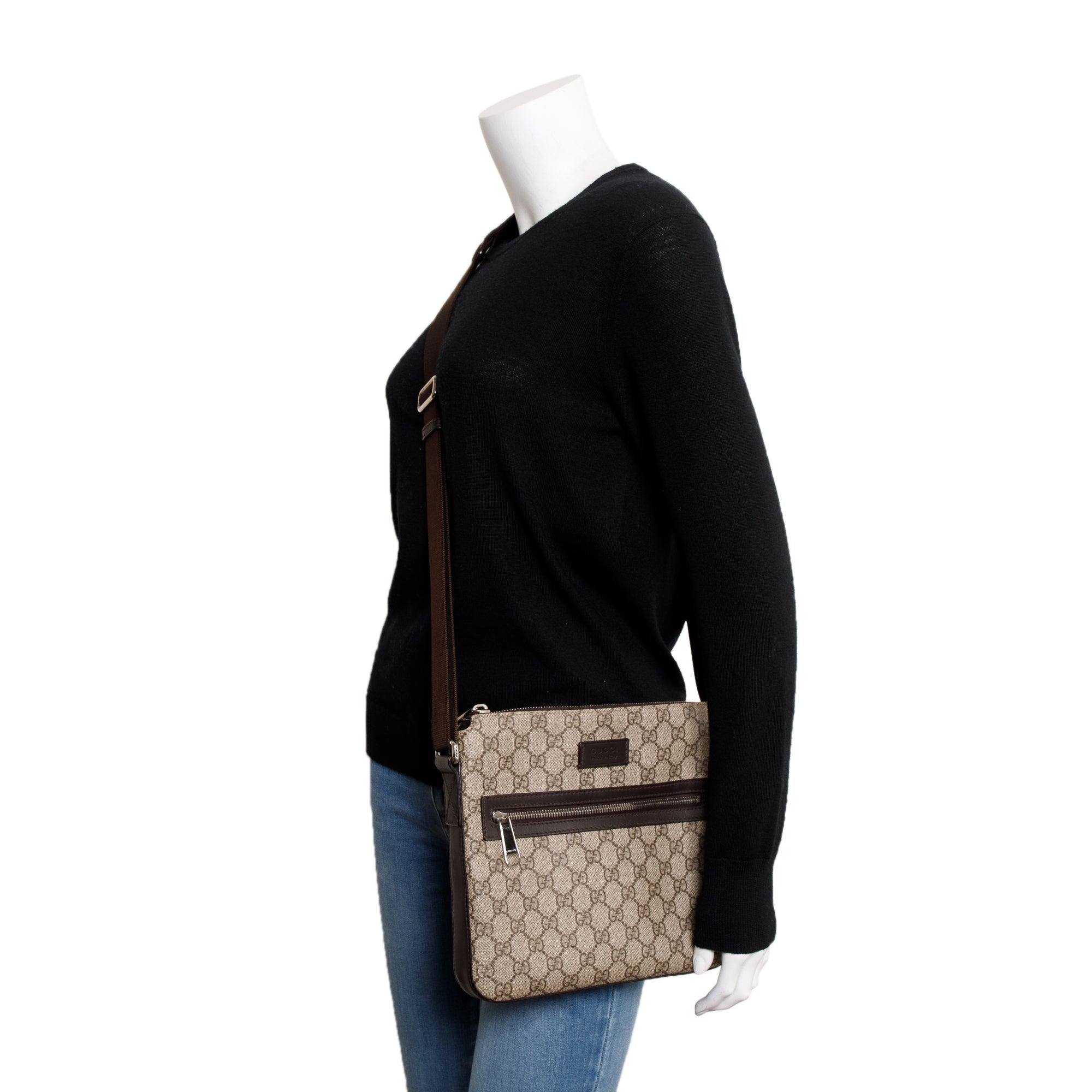 Gucci GG Supreme Messenger Bag