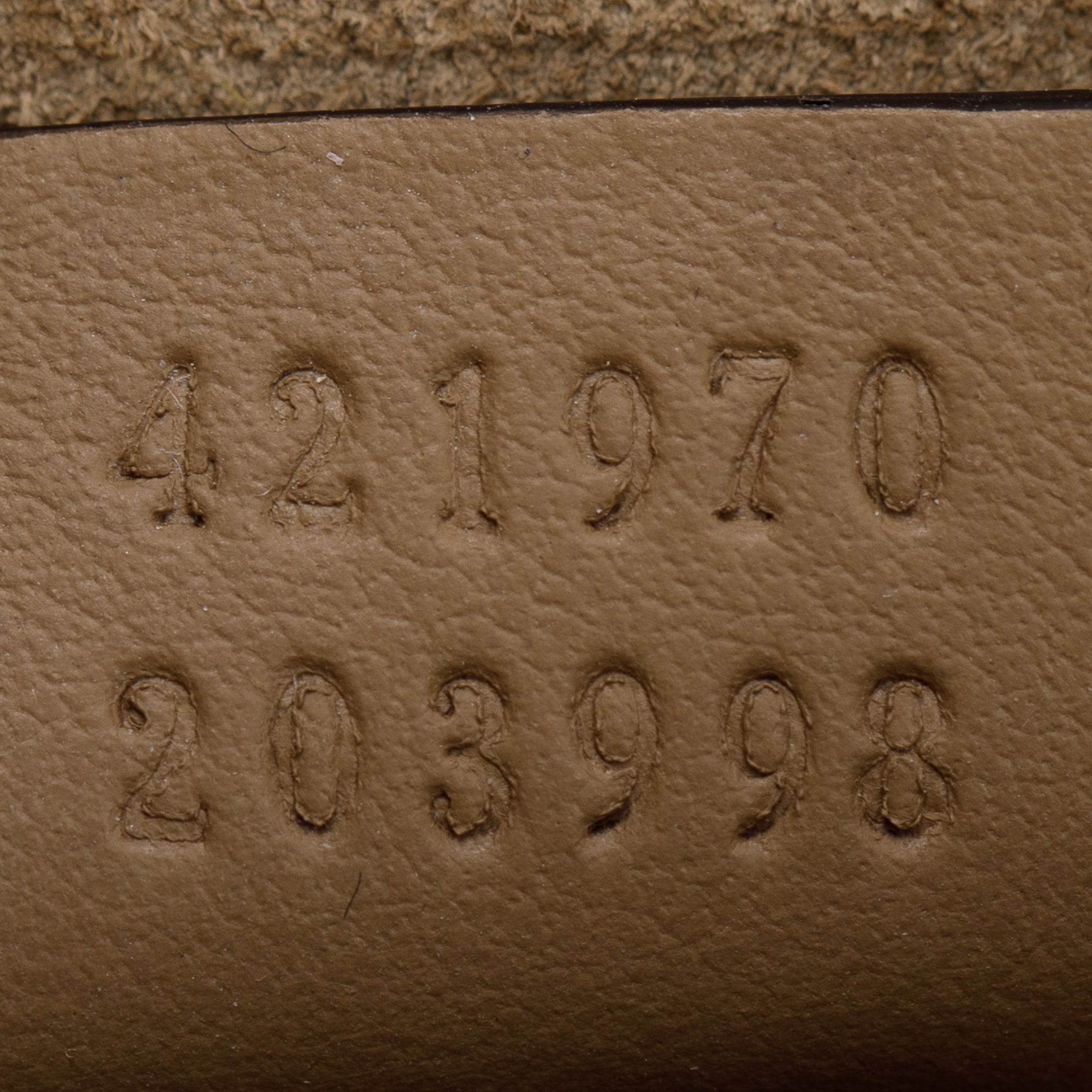 Gucci GG Supreme Mini Dionysus Shoulder Bag w/ Box