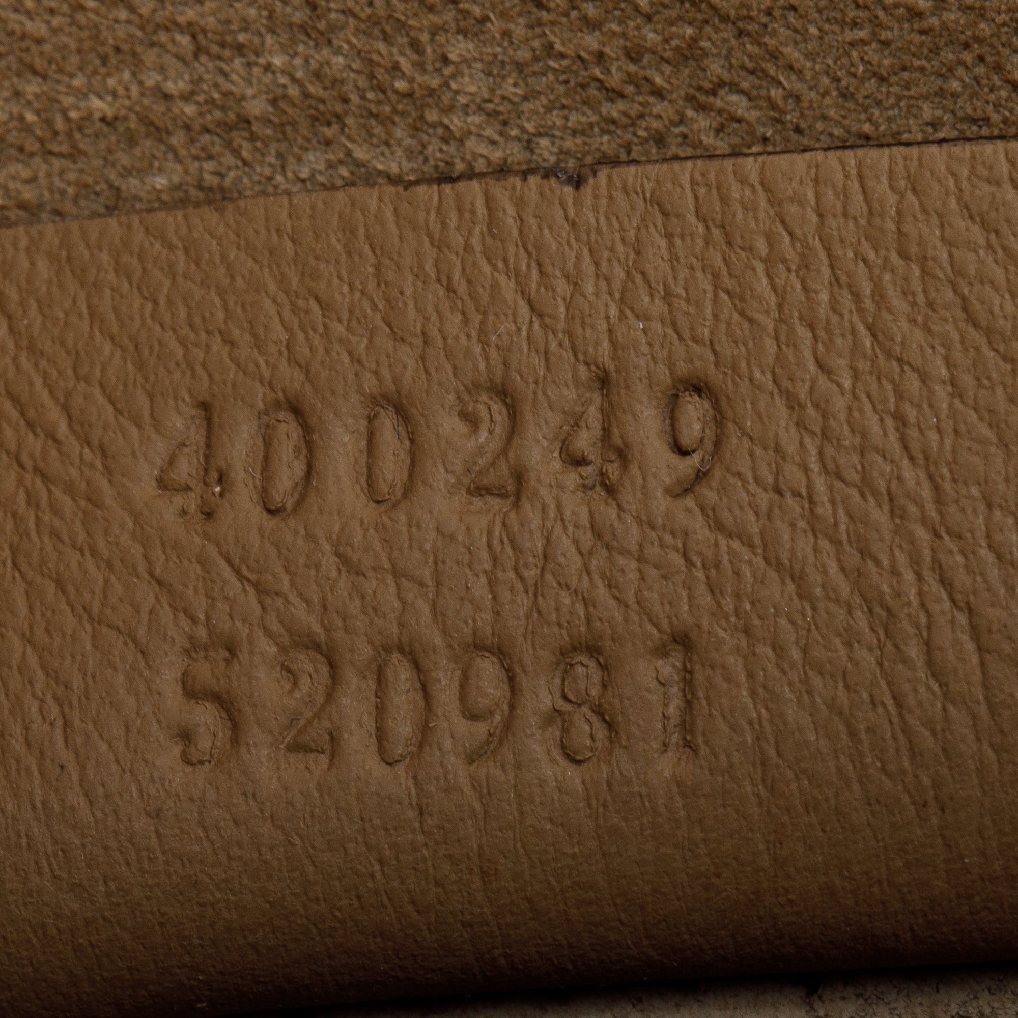 Gucci GG Supreme Small Dionysus Shoulder Bag