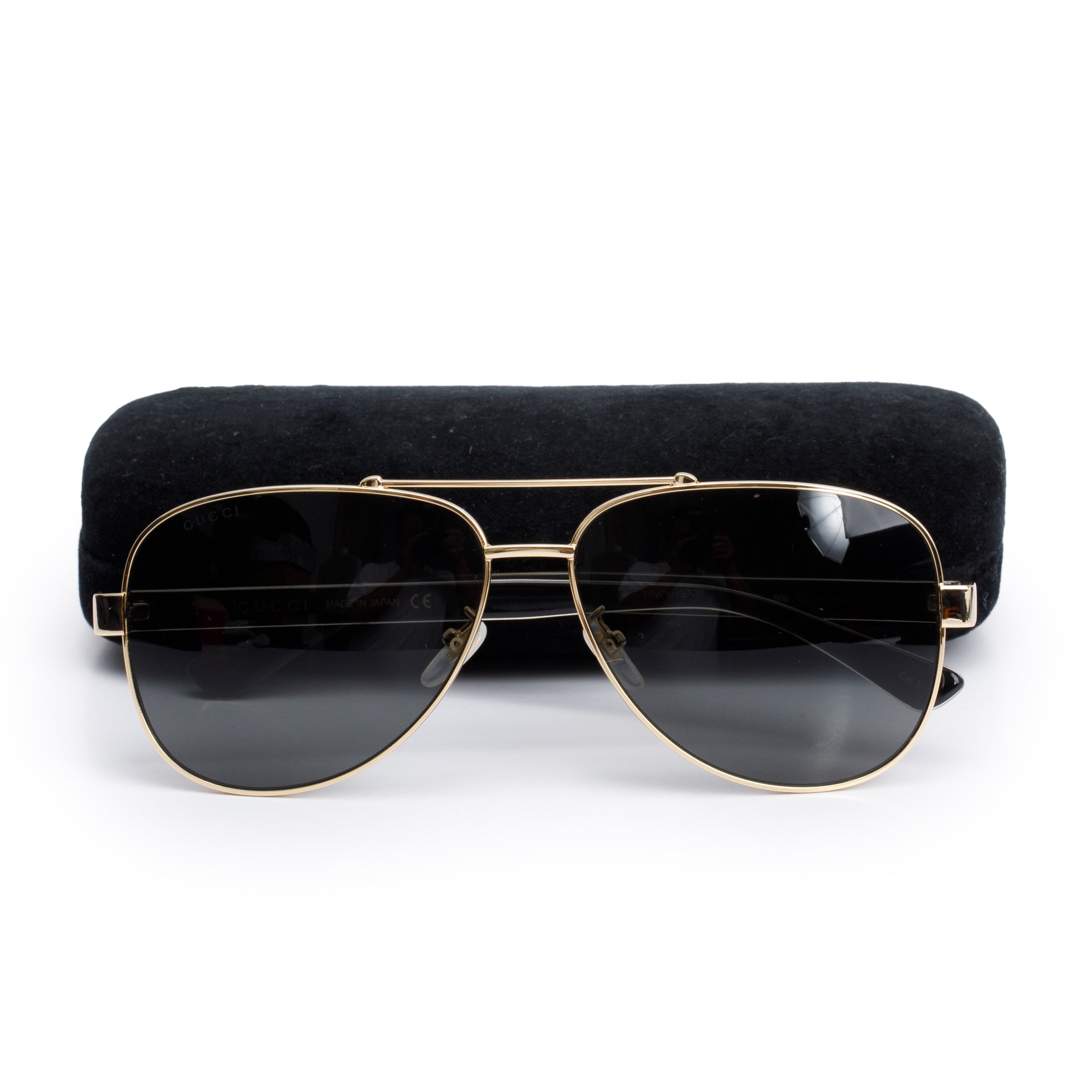 Gucci GG0528S Gold Tone Frame Aviator Sunglasses w/ Case