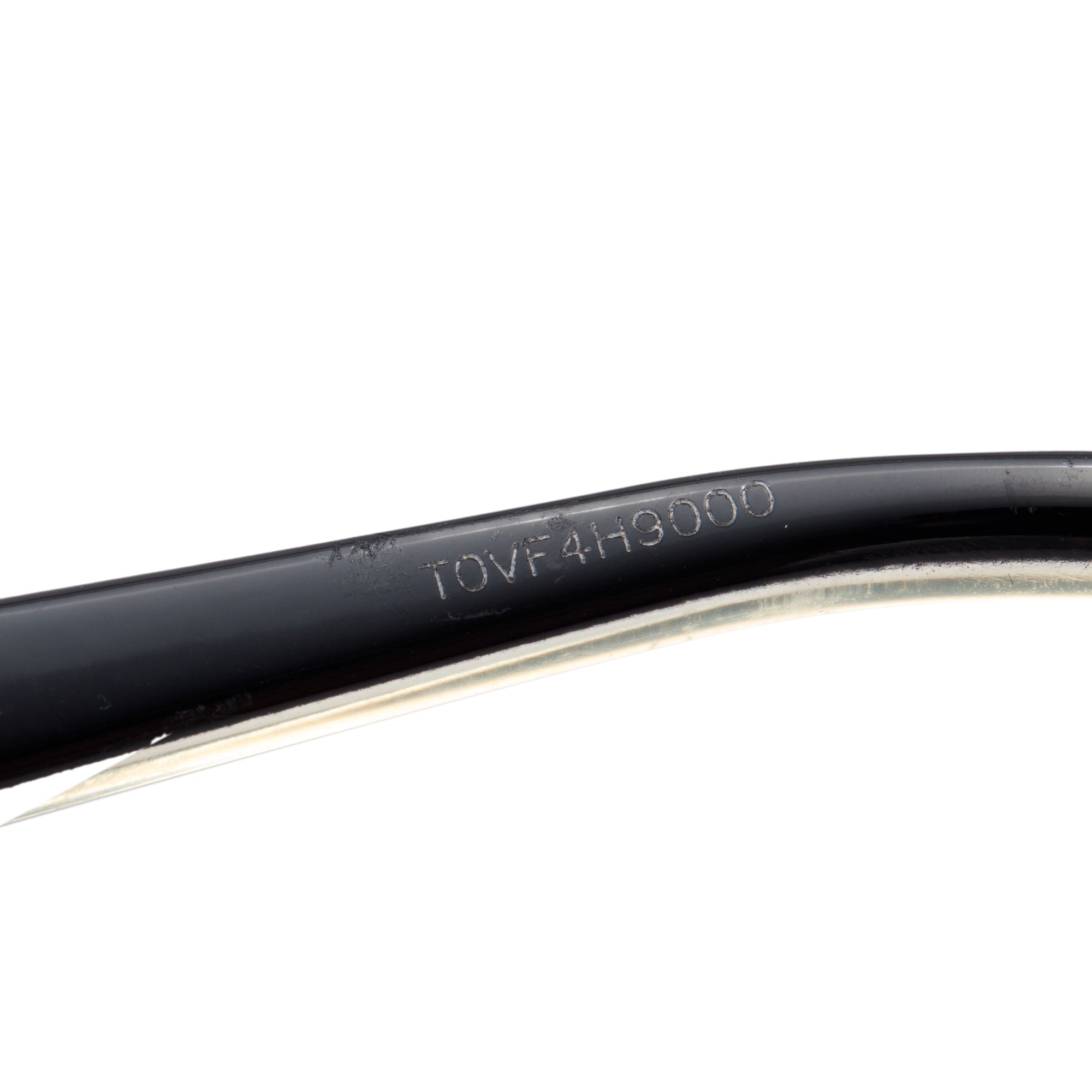 Gucci GG0528S Gold Tone Frame Aviator Sunglasses w/ Case