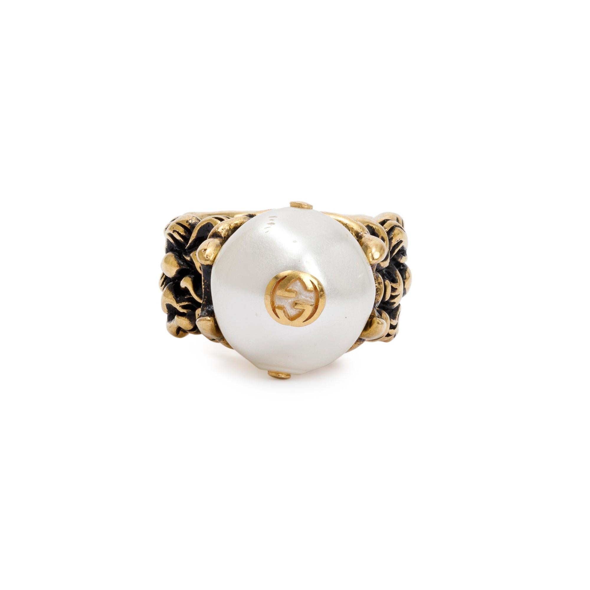 Gucci Gold Tone Metal Faux Pearl Ring, Size 12 6.5