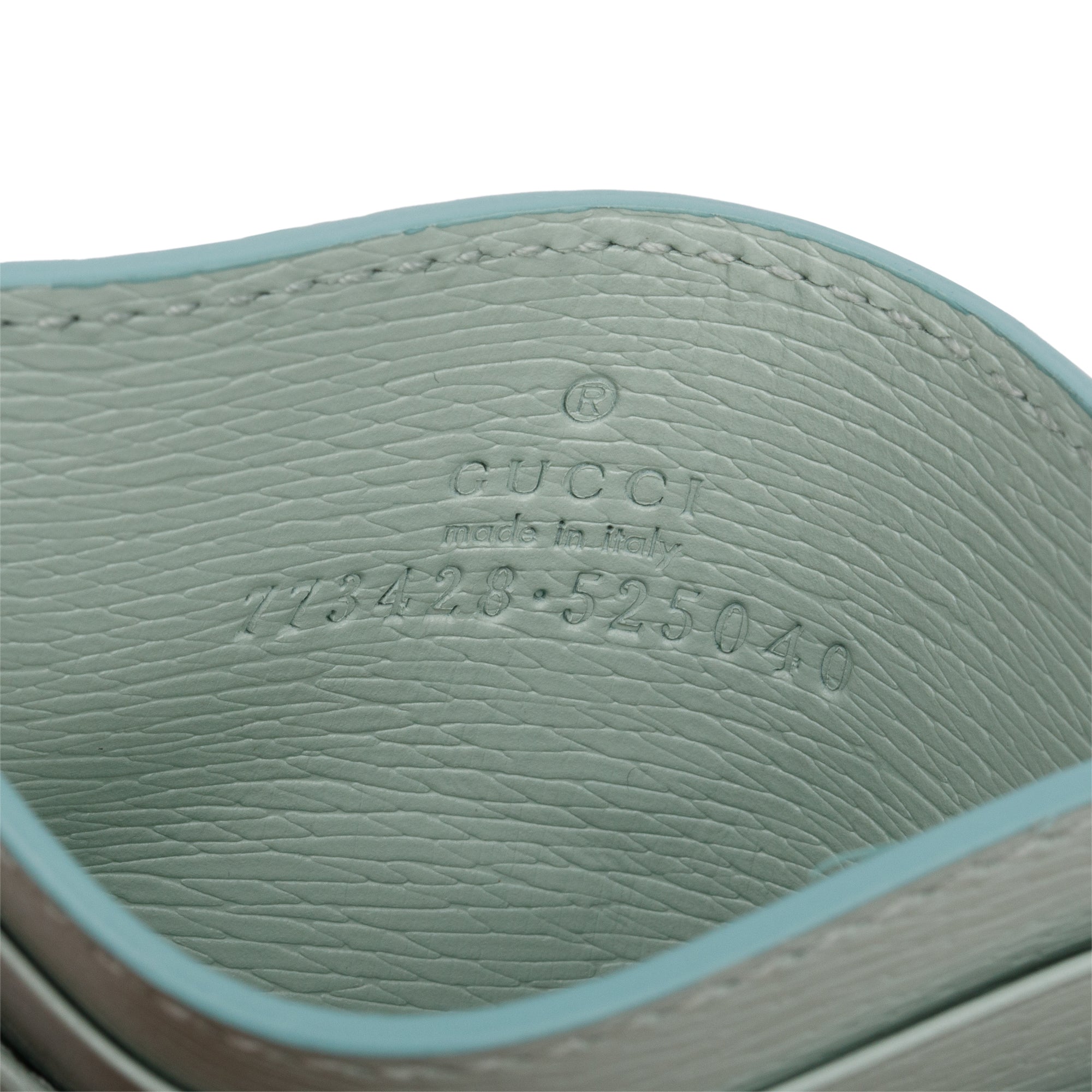 Gucci Green Calfskin Leather Card Case with Gucci Script w/ Box