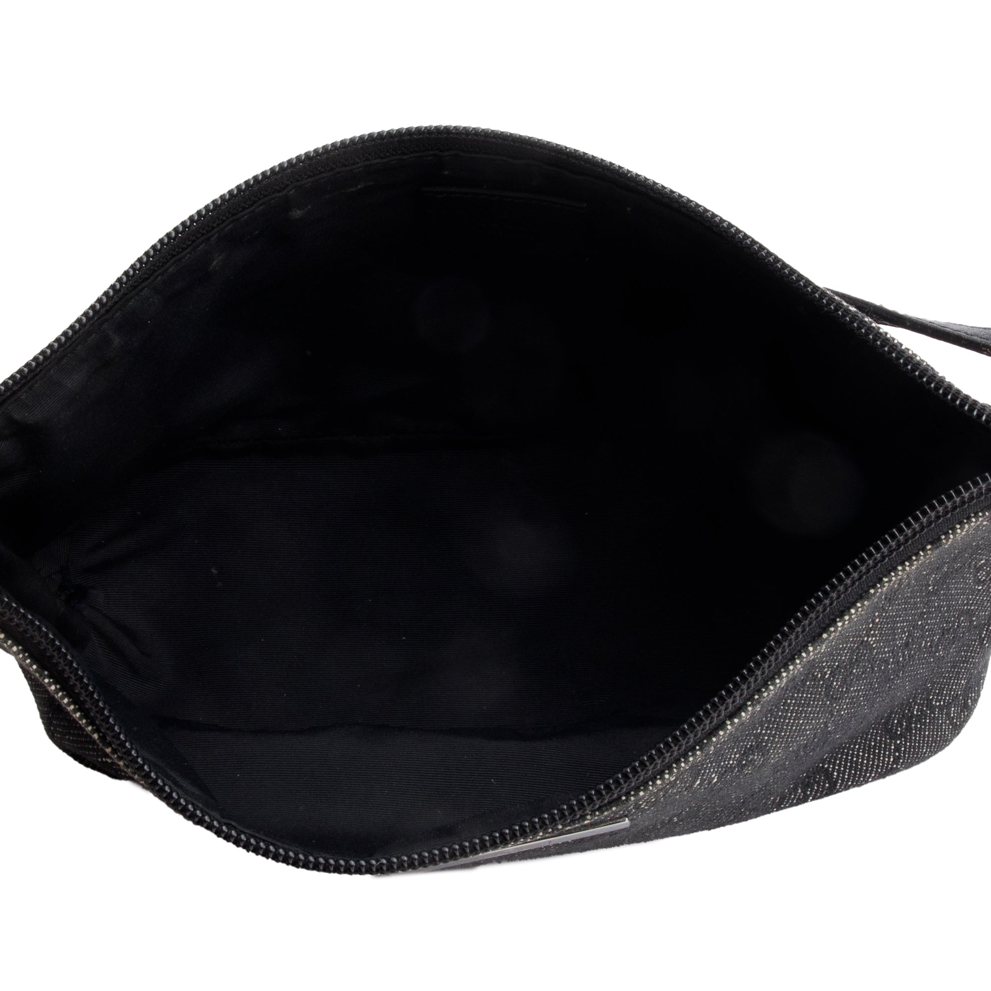 Gucci Grey GG Canvas Boat Pochette