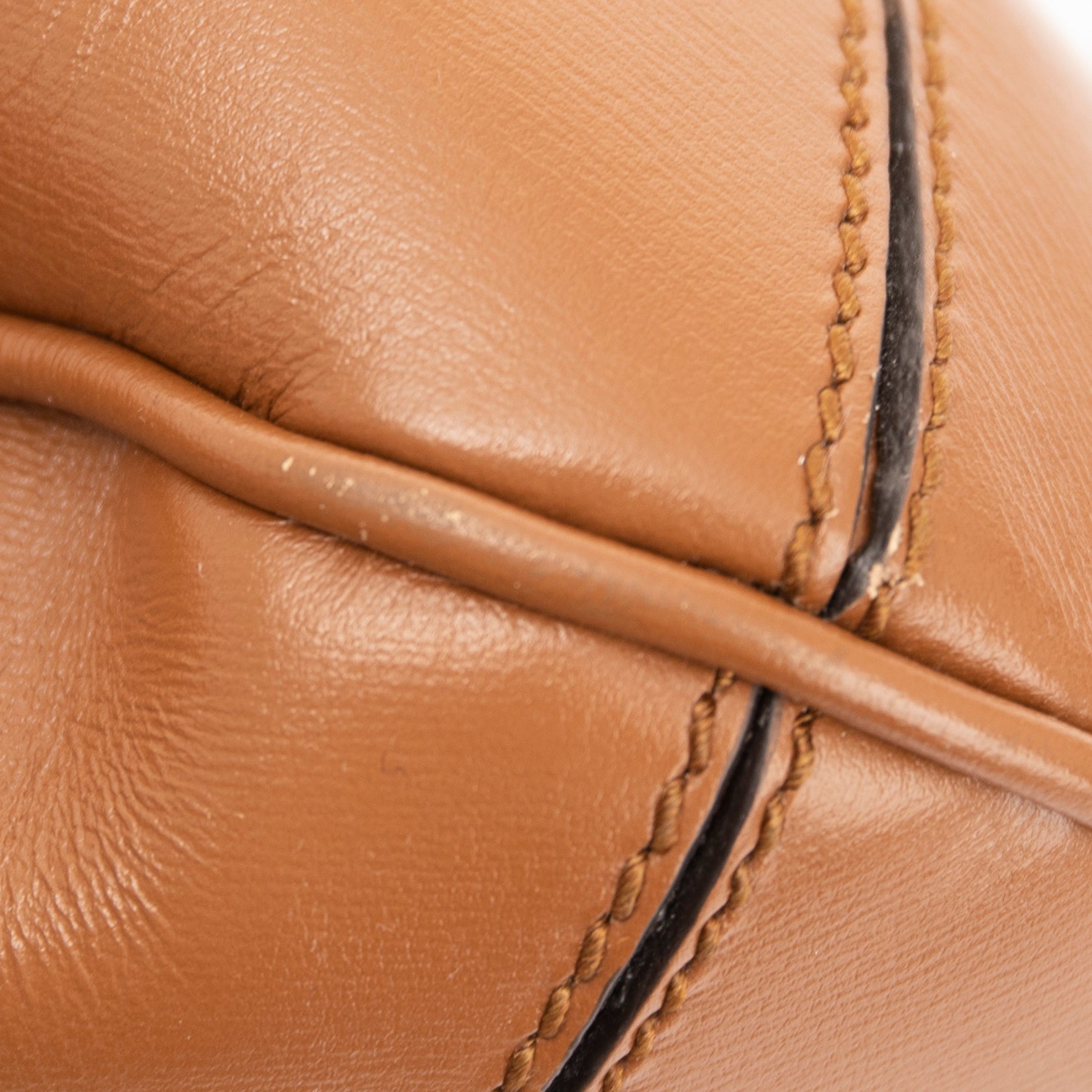 Gucci Medium Arli Shoulder Bag