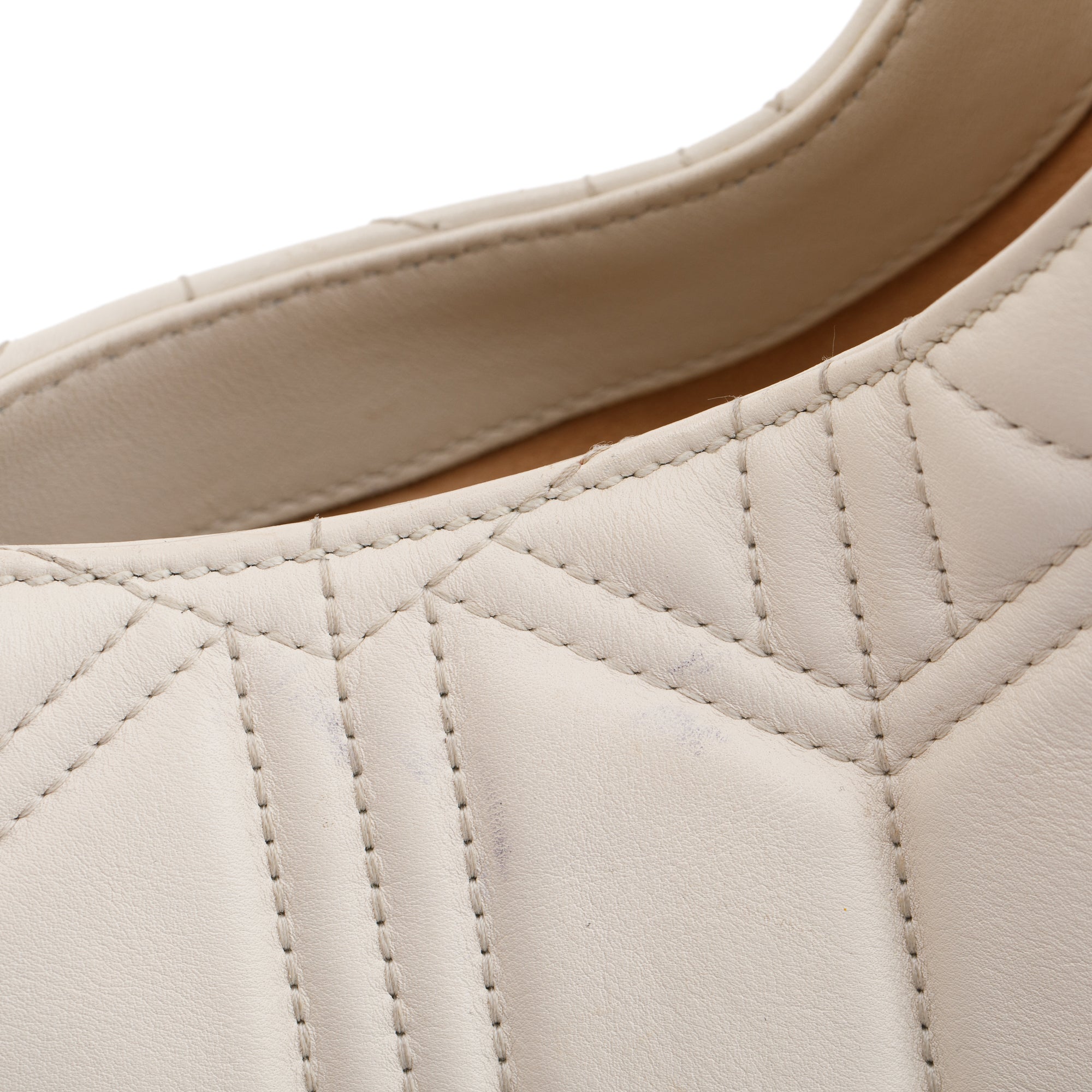 Gucci Medium Quilted Matelasse Leather Dionysus Hobo w/ Strap