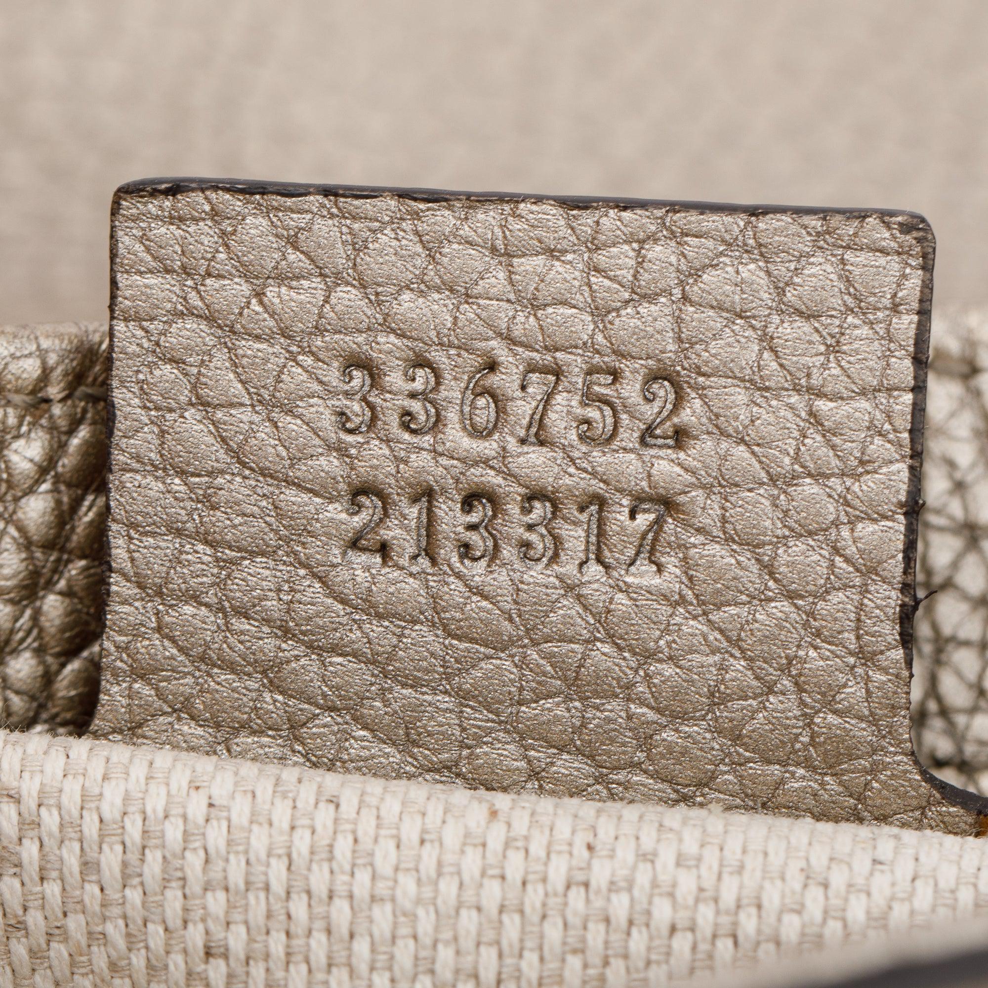 Gucci Metallic Grained Calfskin Leather Medium Soho Chain Crossbody Bag