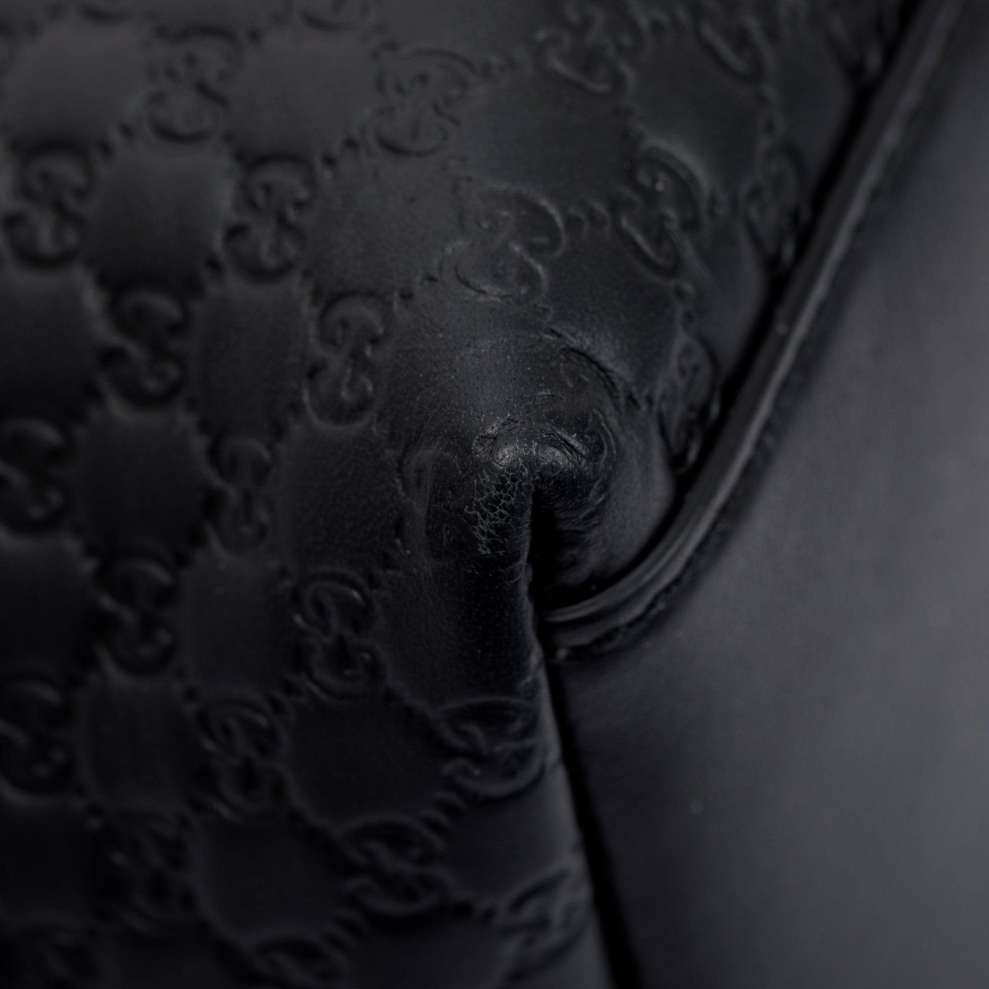 Gucci Microguccissima Small Zippered Margaux Bag w/ Box