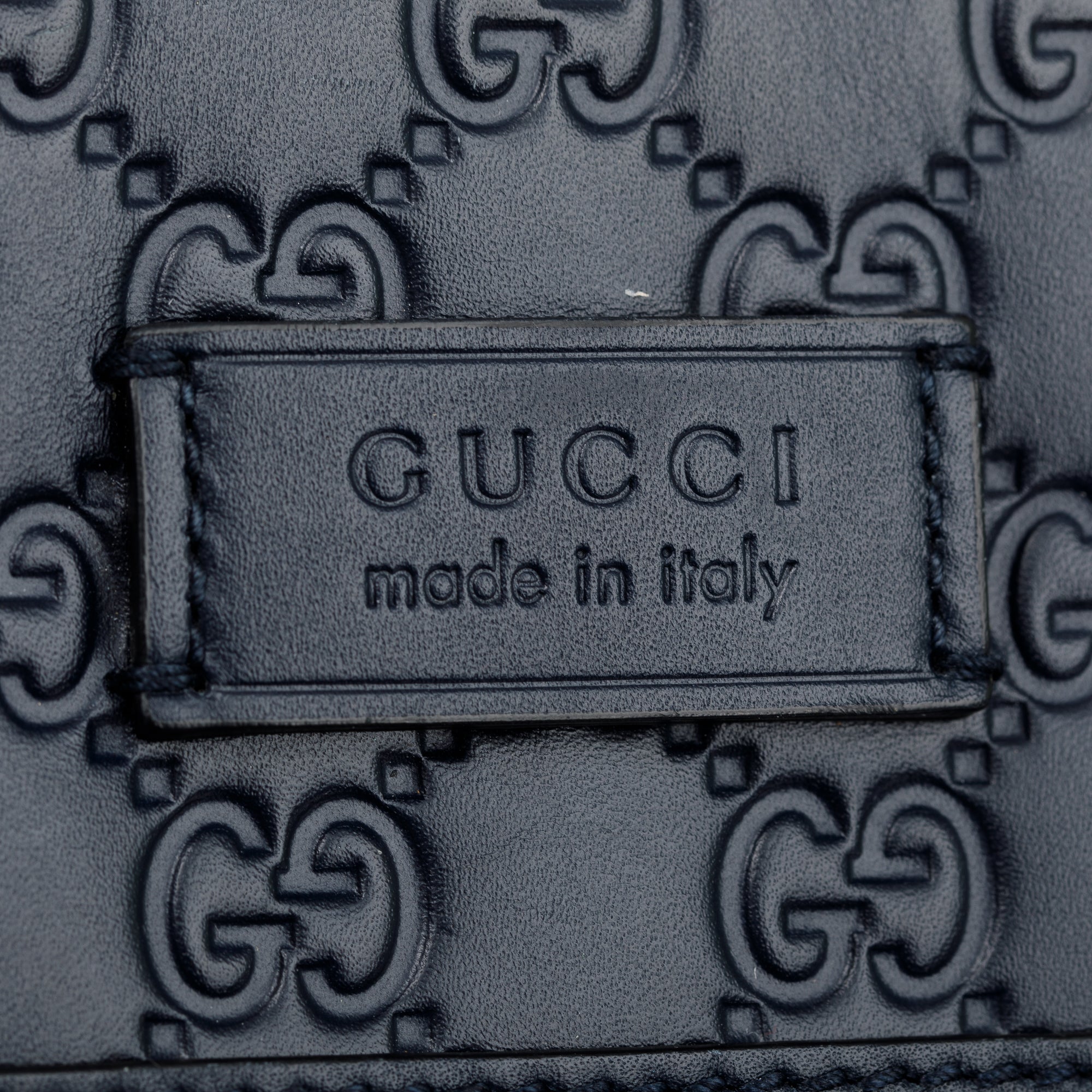 Gucci Navy GG Signature Leather Medium Messenger Bag