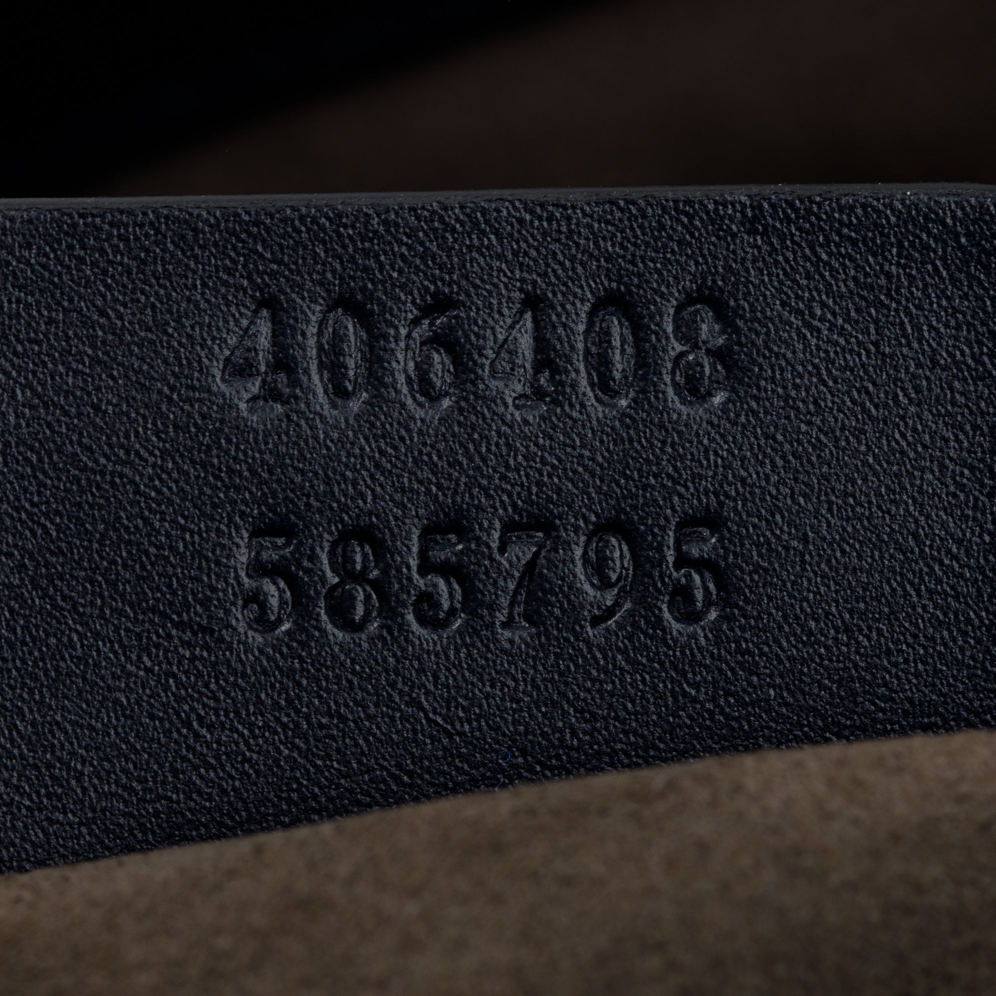 Gucci Navy GG Signature Leather Medium Messenger Bag