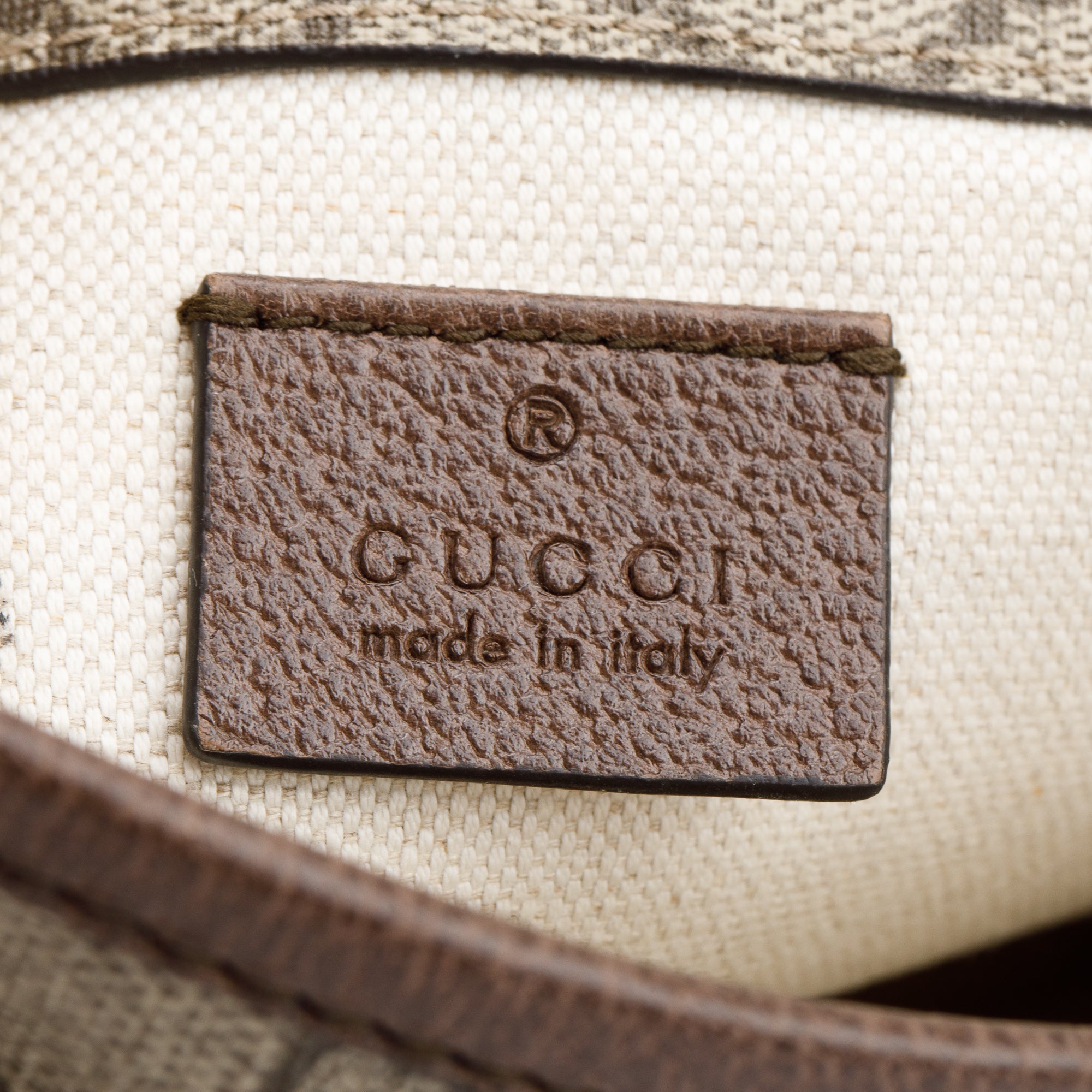 Gucci Neo Vintage GG Supreme Small Belt Bag
