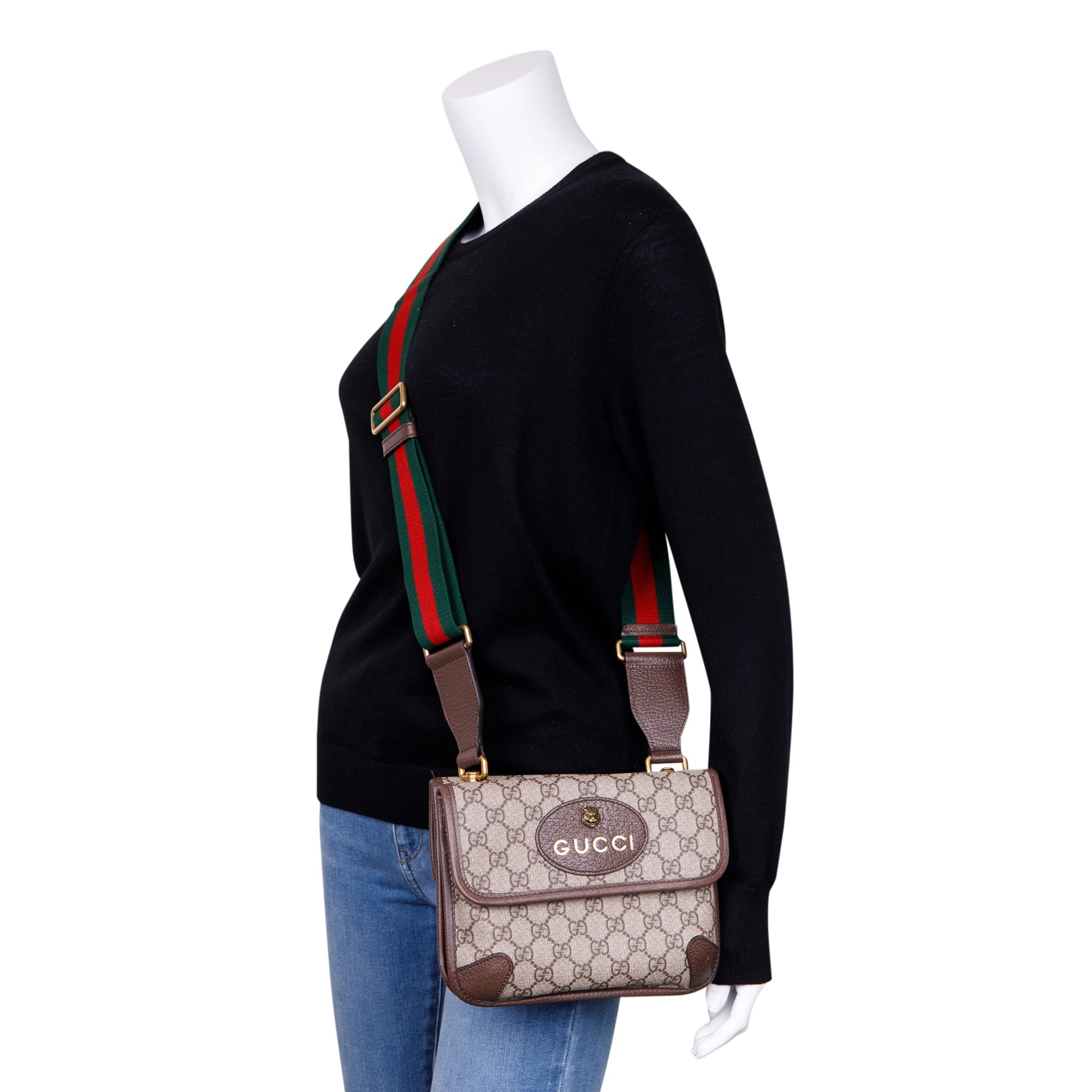 Gucci Neo Vintage GG Supreme Small Messenger Bag