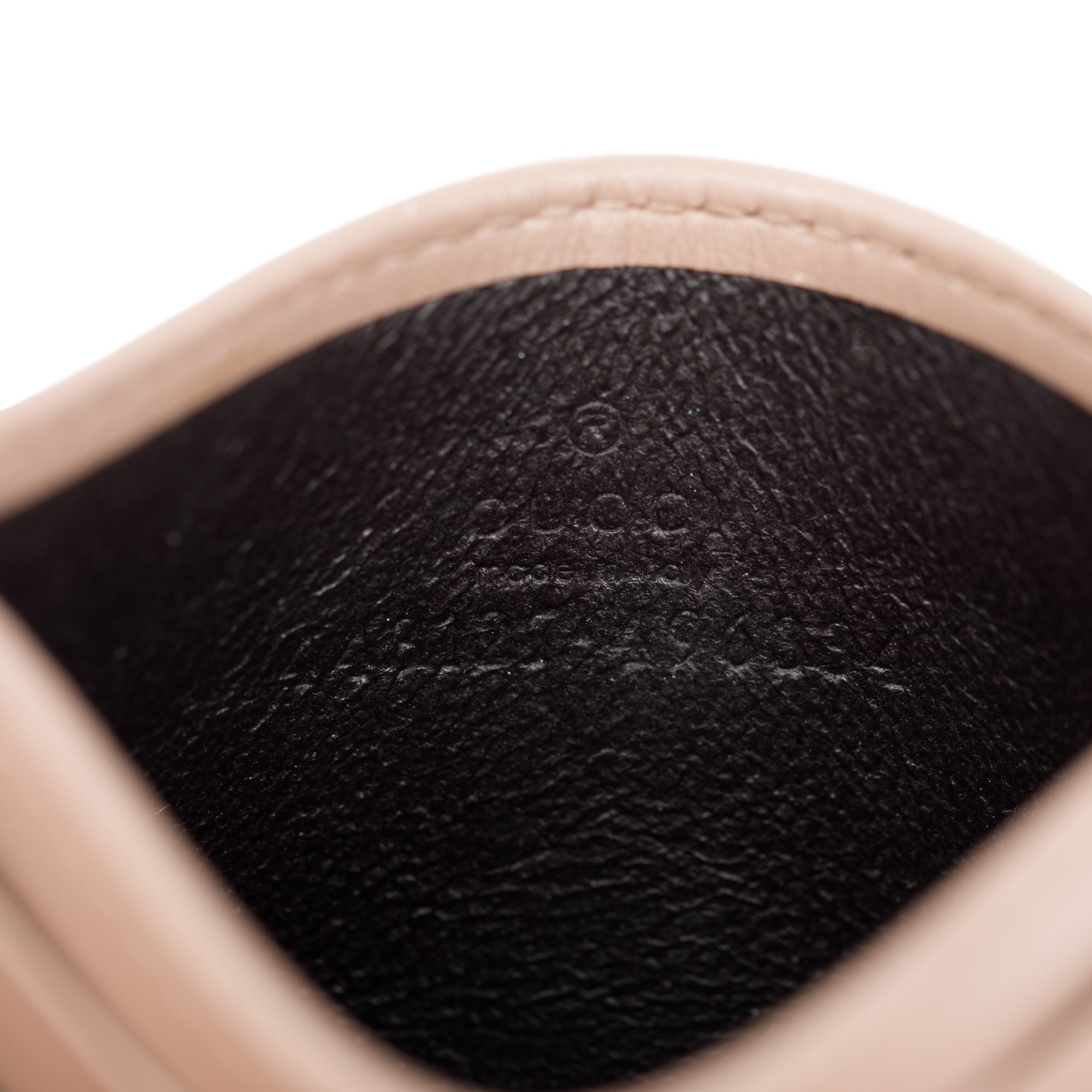 Gucci Neutral Calfskin Leather GG Marmont Card Holder w/ Box