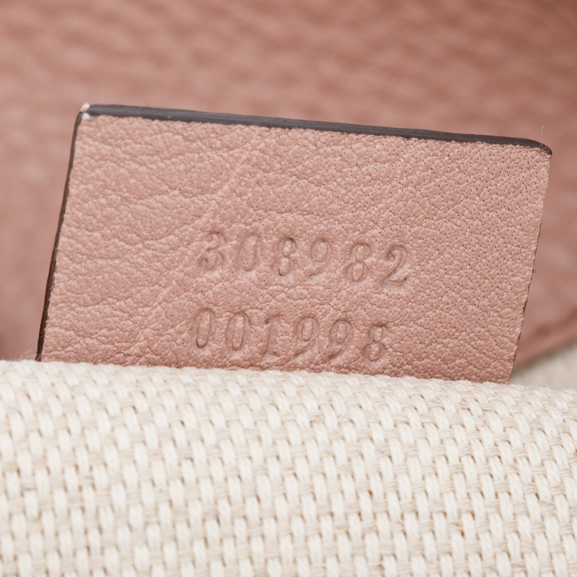 Gucci Pink Grained Leather Medium Soho Chain Tote