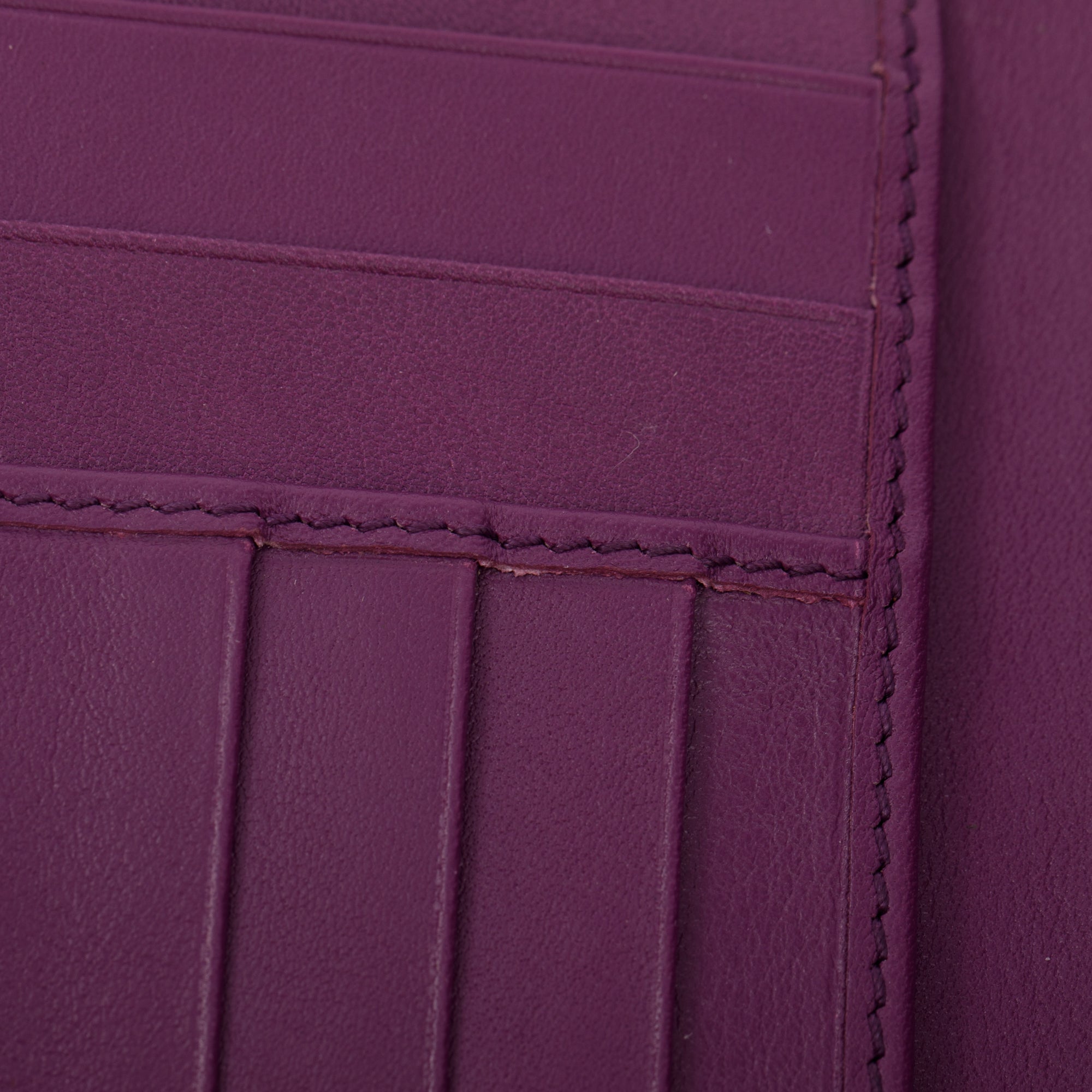 Gucci Purple Signature Leather Compact Flap Wallet w/ Box