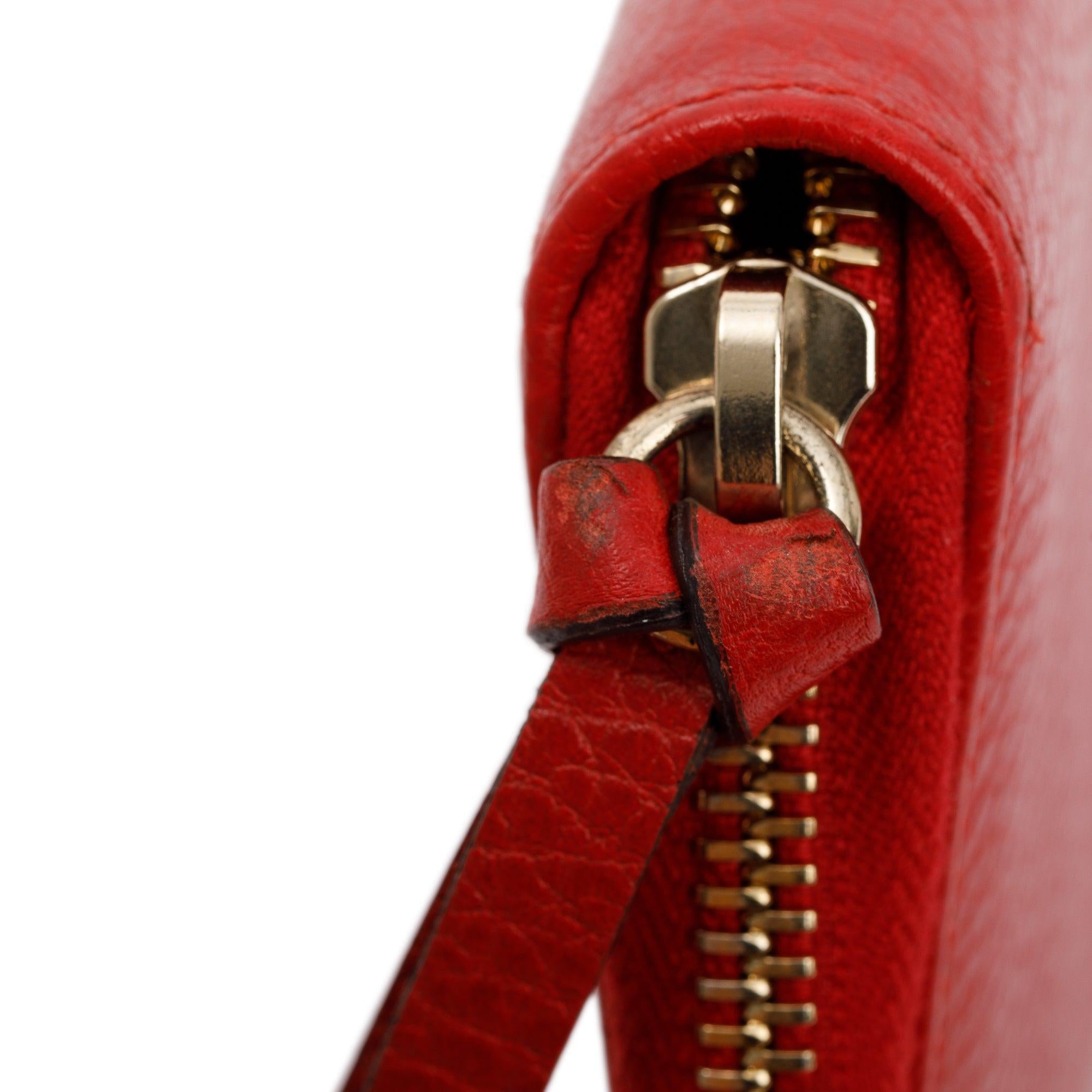 Gucci Red Dollar Calfskin Leather Medium Swing Zip Around Wallet