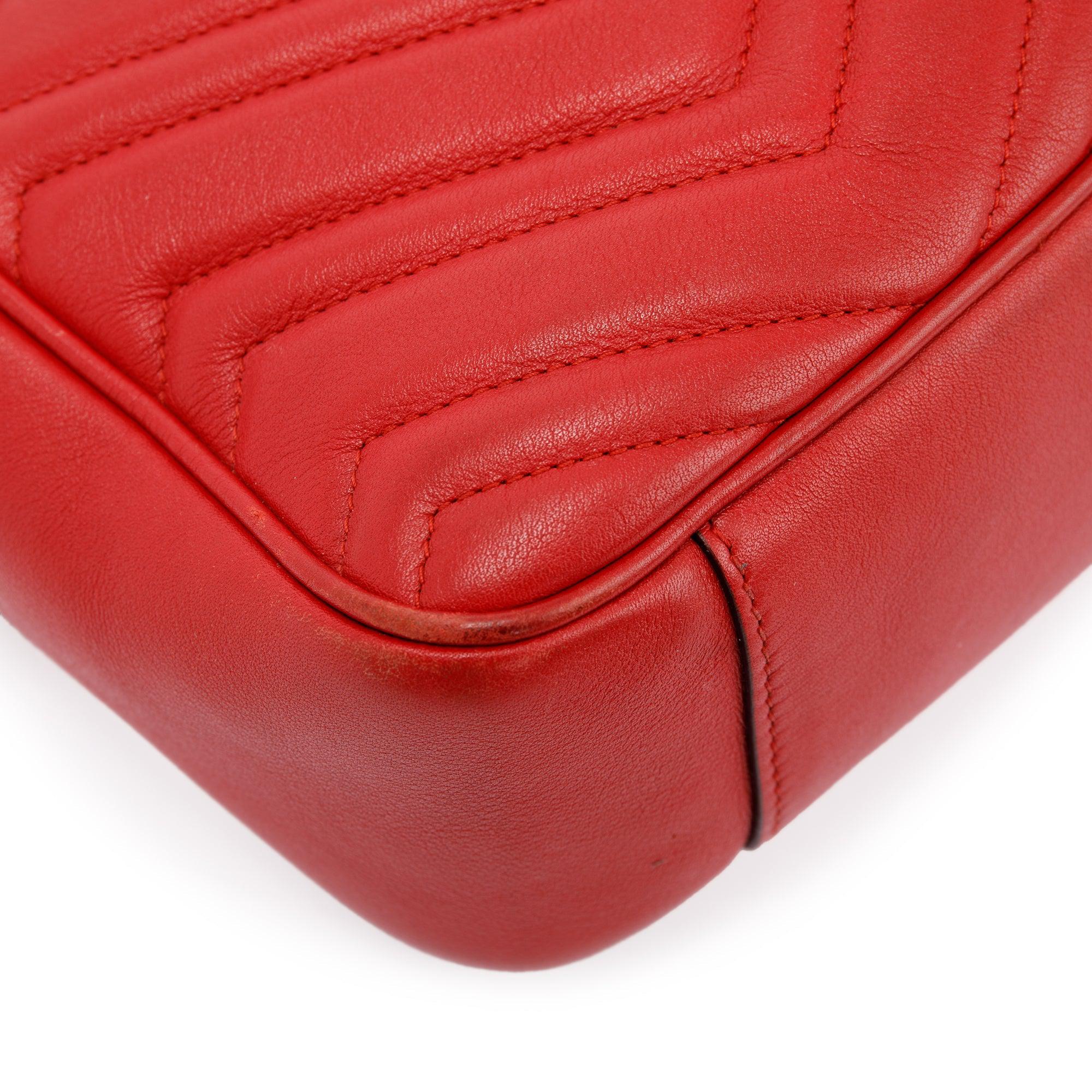 Gucci Red Medium GG Marmont Matelasse Bag