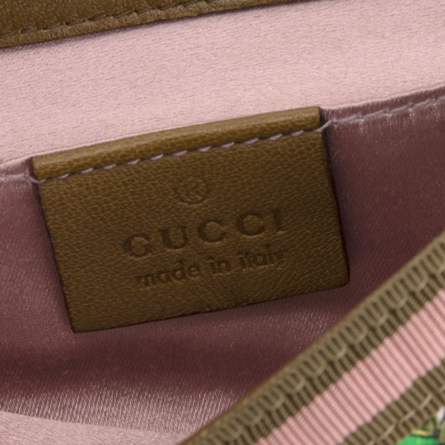 Gucci Small Silk Fauna Clutch