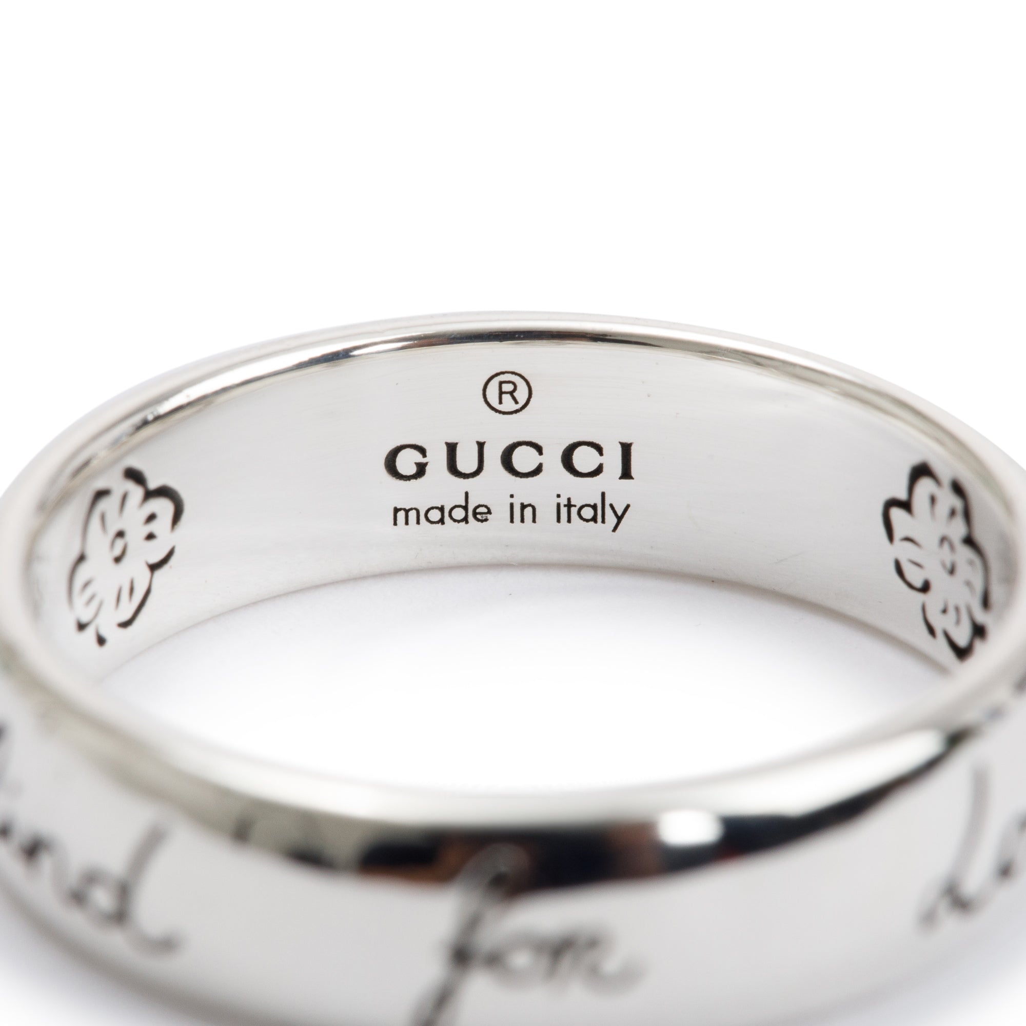 Gucci Sterling Silver Blind for Love 5 MM Band Ring, Size 14 6.75