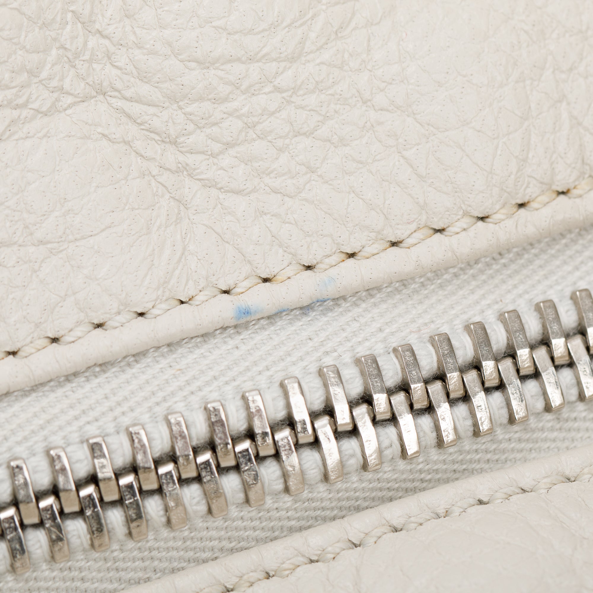 Gucci White Calfskin Leather Medium Jungle Bamboo Hobo