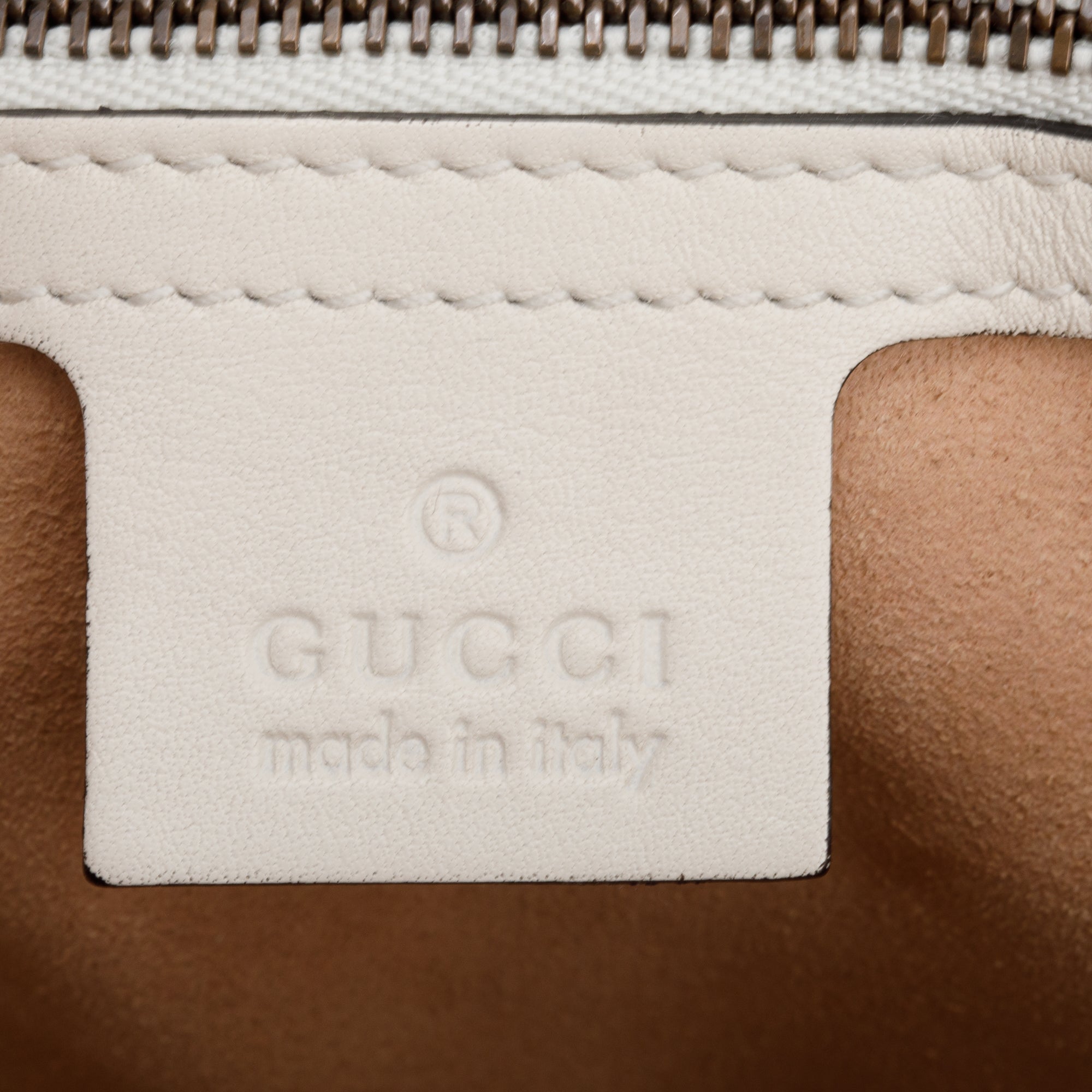 Gucci White GG Marmont Matelasse Medium Studded Shoulder Bag