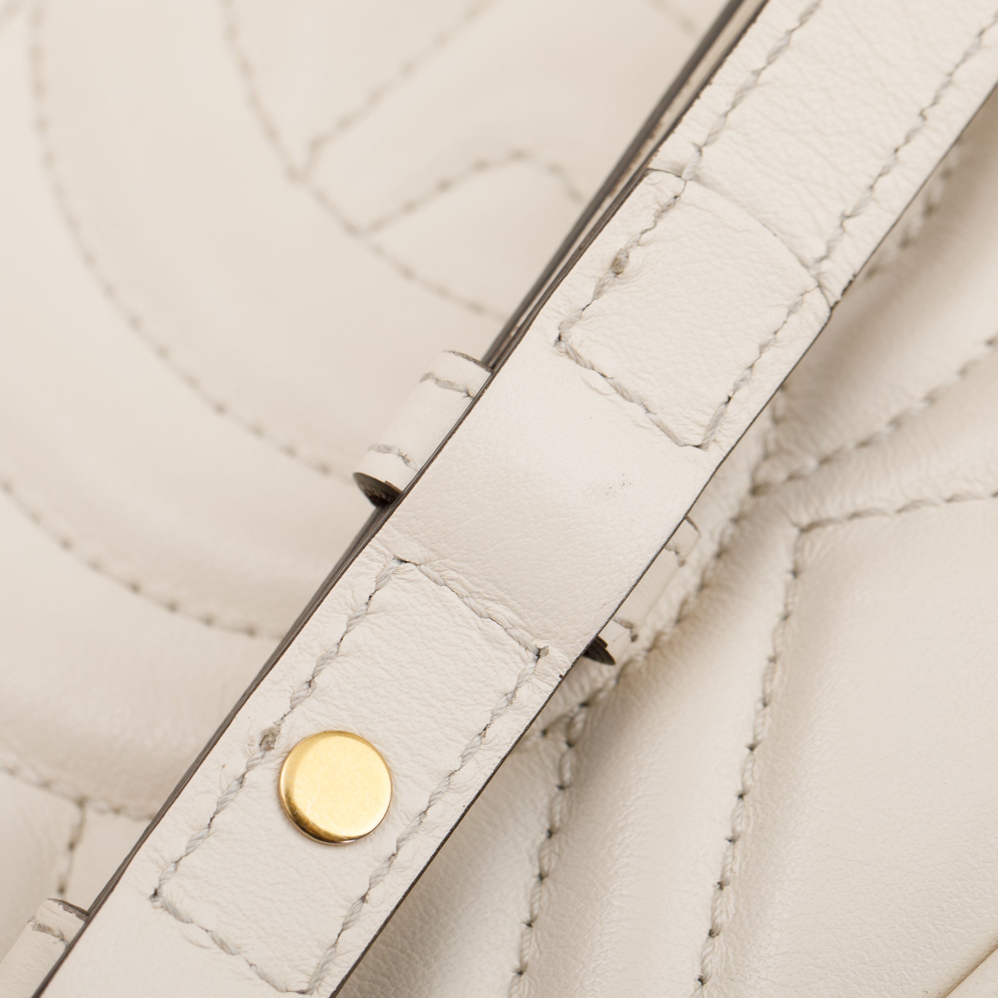 Gucci White GG Marmont Matelasse Small Shoulder Bag w/ Box