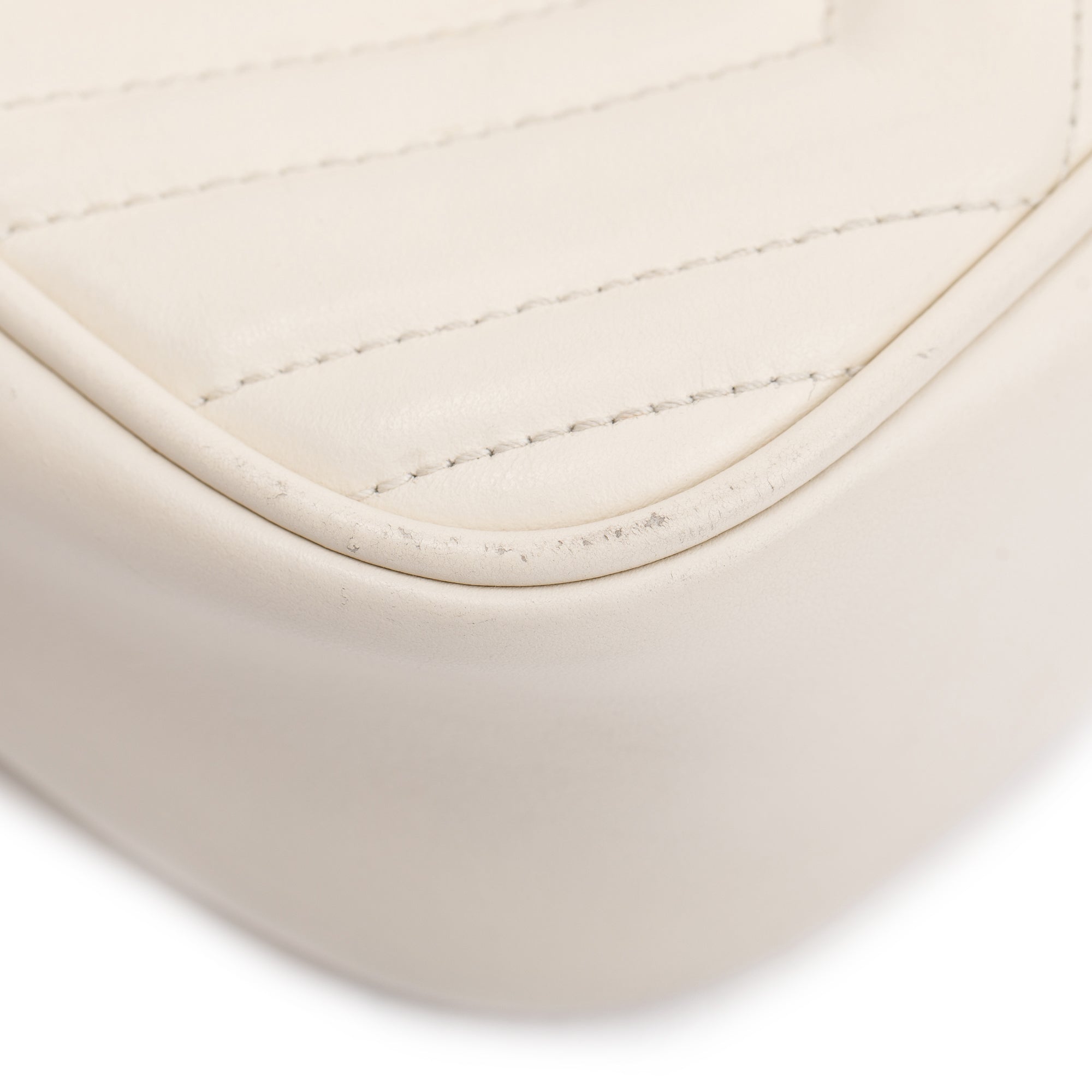 Gucci White GG Marmont Matelasse Small Shoulder Bag w/ Box