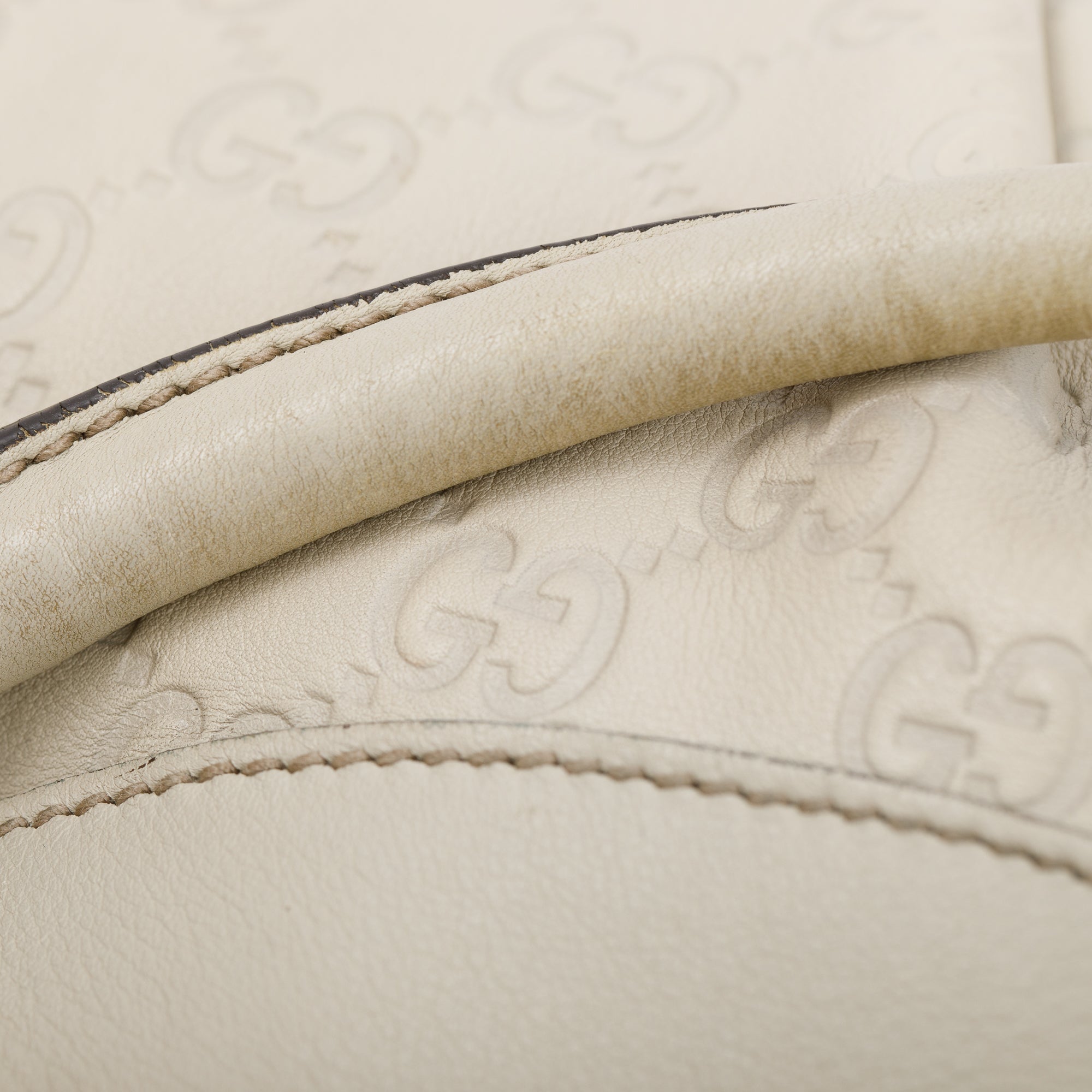 Gucci White GG Signature Leather Small Abbey D-Ring Hobo