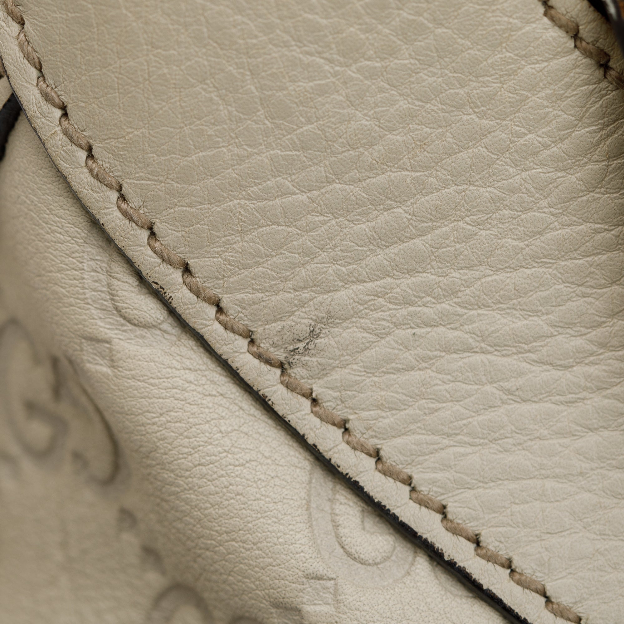 Gucci White GG Signature Leather Small Abbey D-Ring Hobo