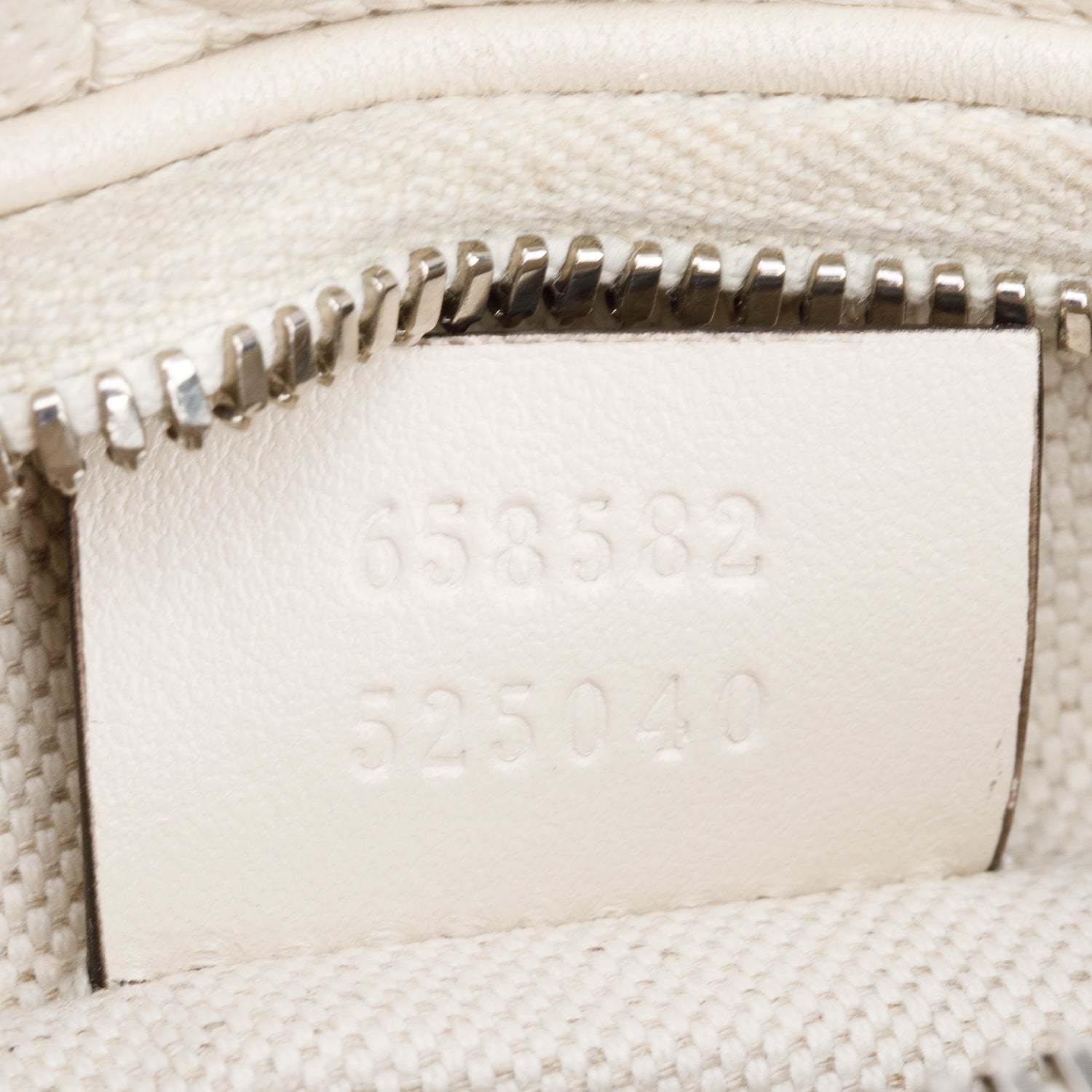 Gucci White Leather Jumbo GG Small Belt Bag w/ Box