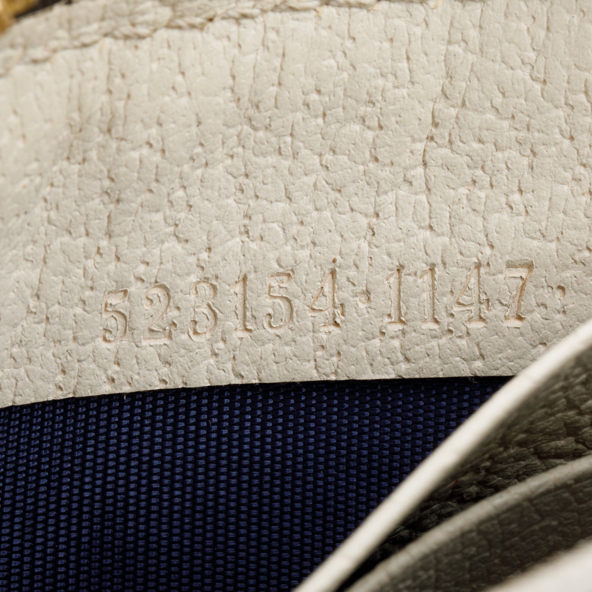 Gucci White Leather Web Ophidia GG Zip Around Wallet w/ Box & Receipt