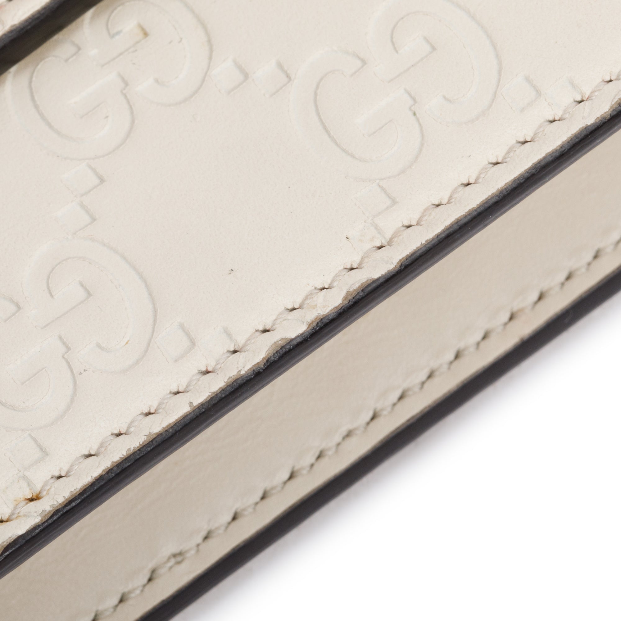 Gucci White Signature Leather Cherry Mini Wallet On Chain