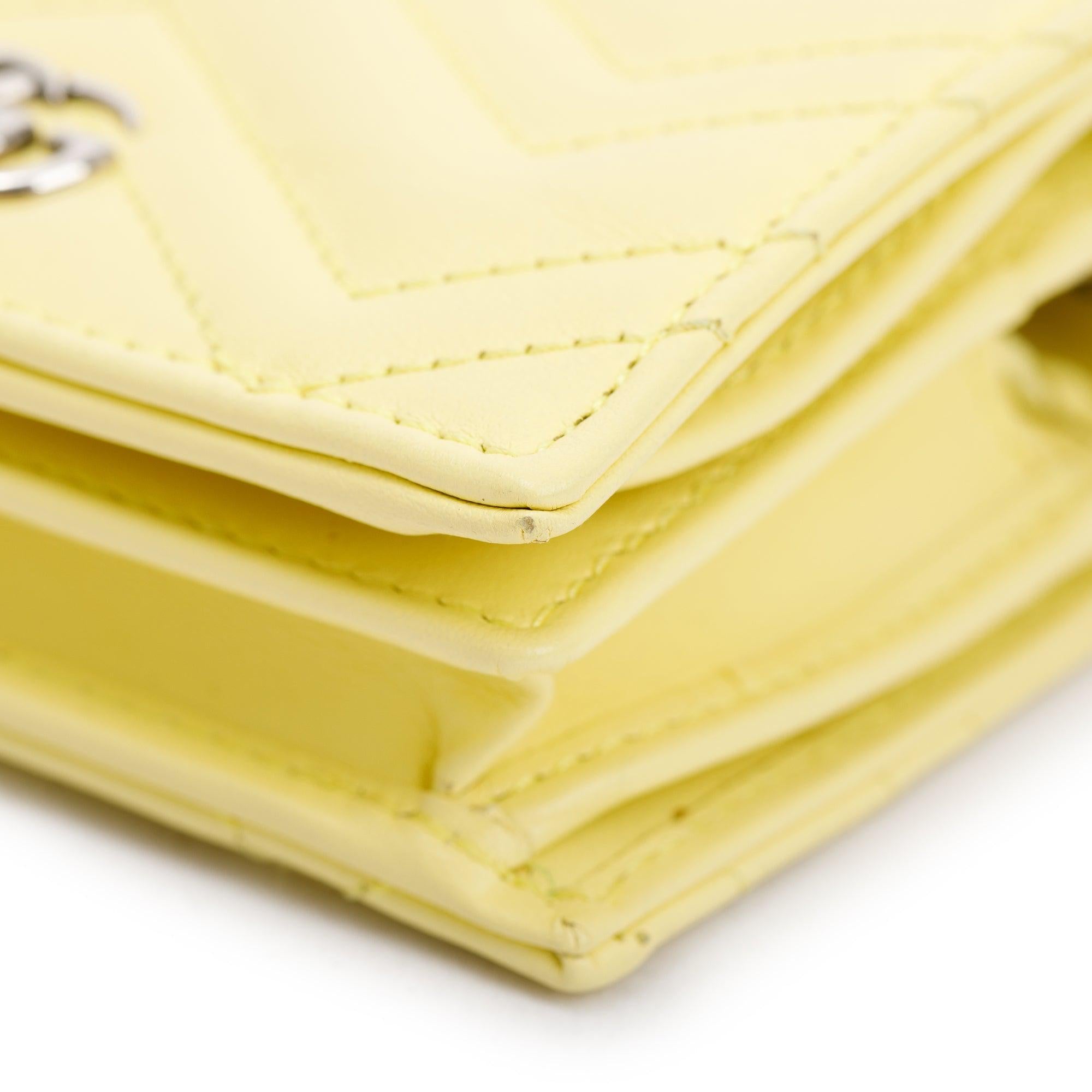 Gucci Yellow GG Marmont Matelasse Leather Mini Wallet On Chain w/ Box