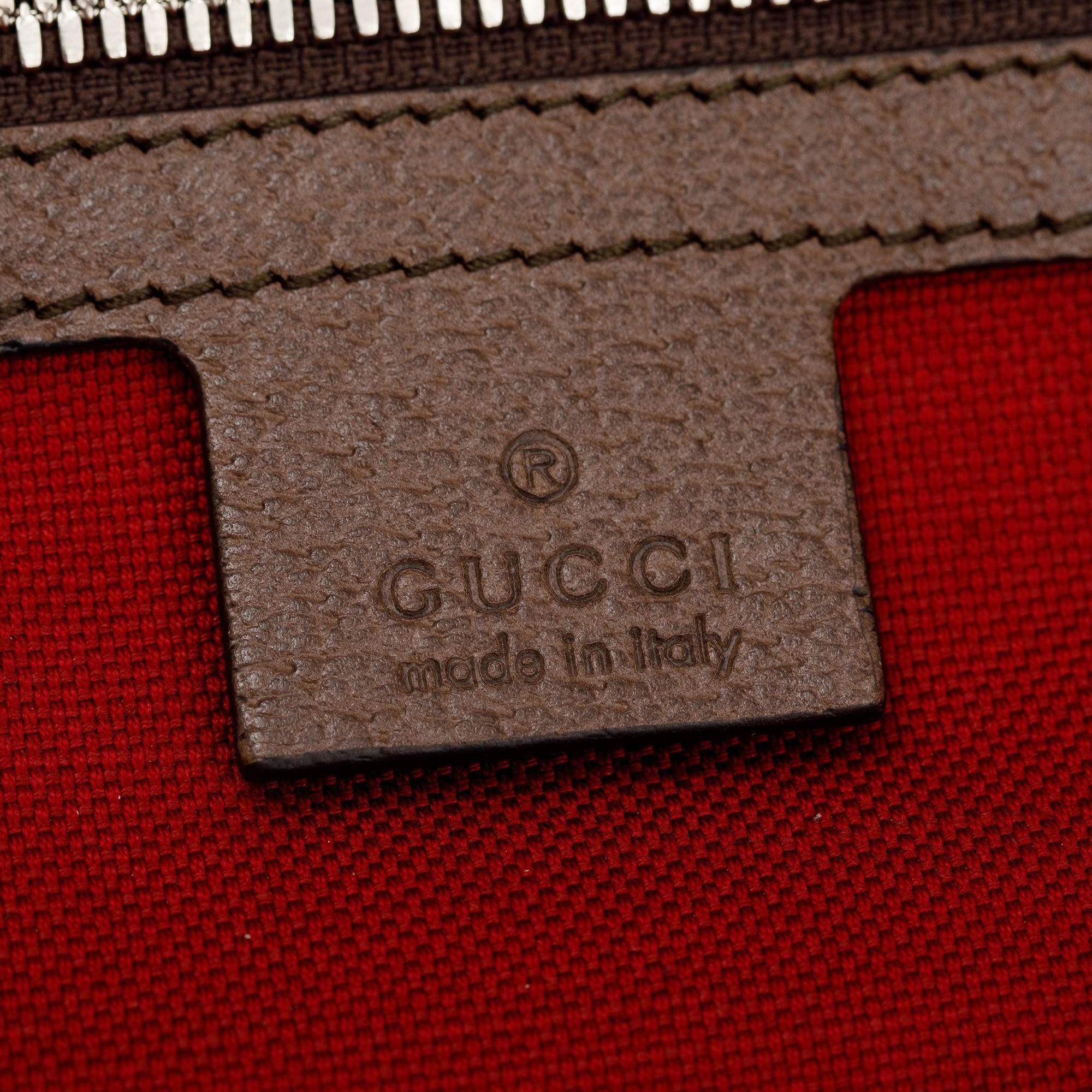 Gucci x Globe Trotter GG Supreme Briefcase w/ Strap