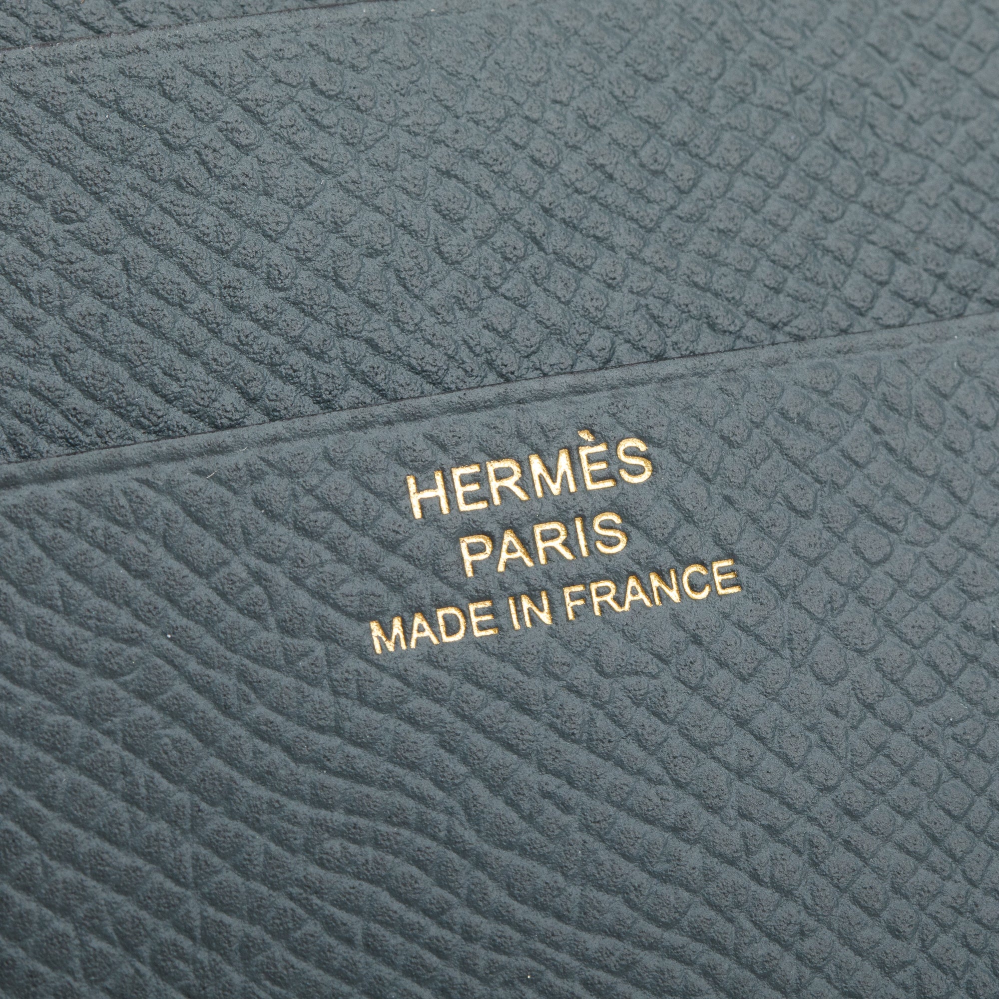 Hermes 2021 Vert Amande Epsom Leather Bearn Trifold Compact Wallet w/ Box