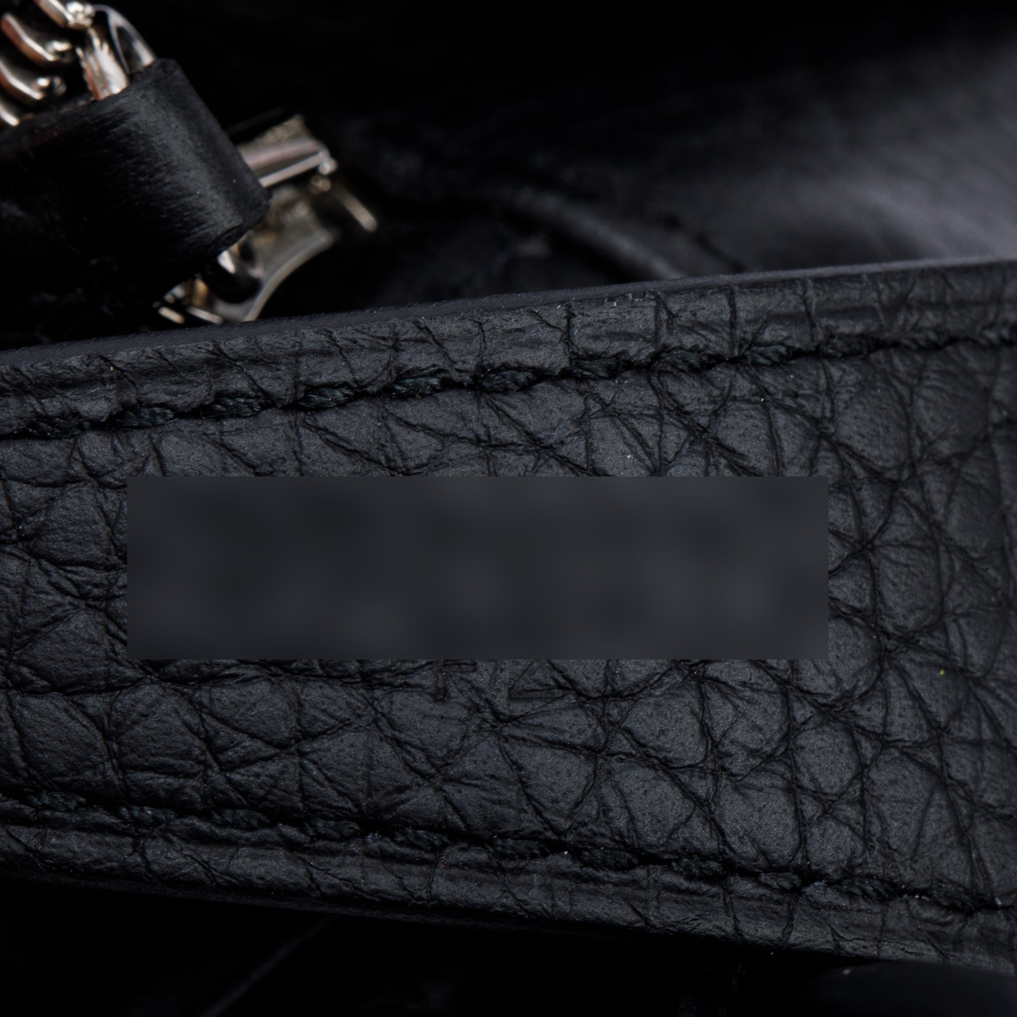 Hermes 2023 Noir Taurillon Clemence Leather Lindy 26