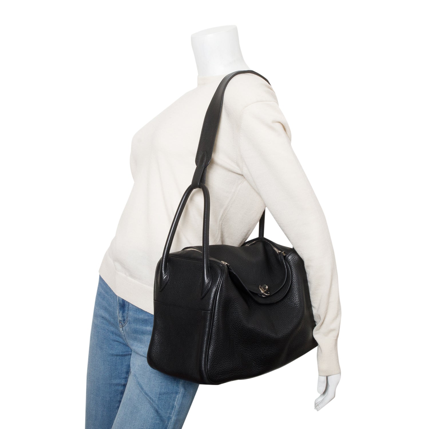 Hermes Noir Taurillon Clemence Leather Lindy 34