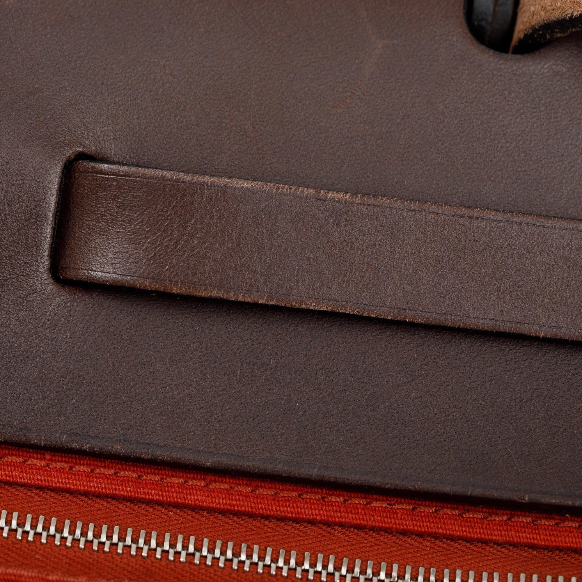 Hermes Beton Rouge Toile Militaire Vache Hunter Herbag Zip 31 w/ Pouch