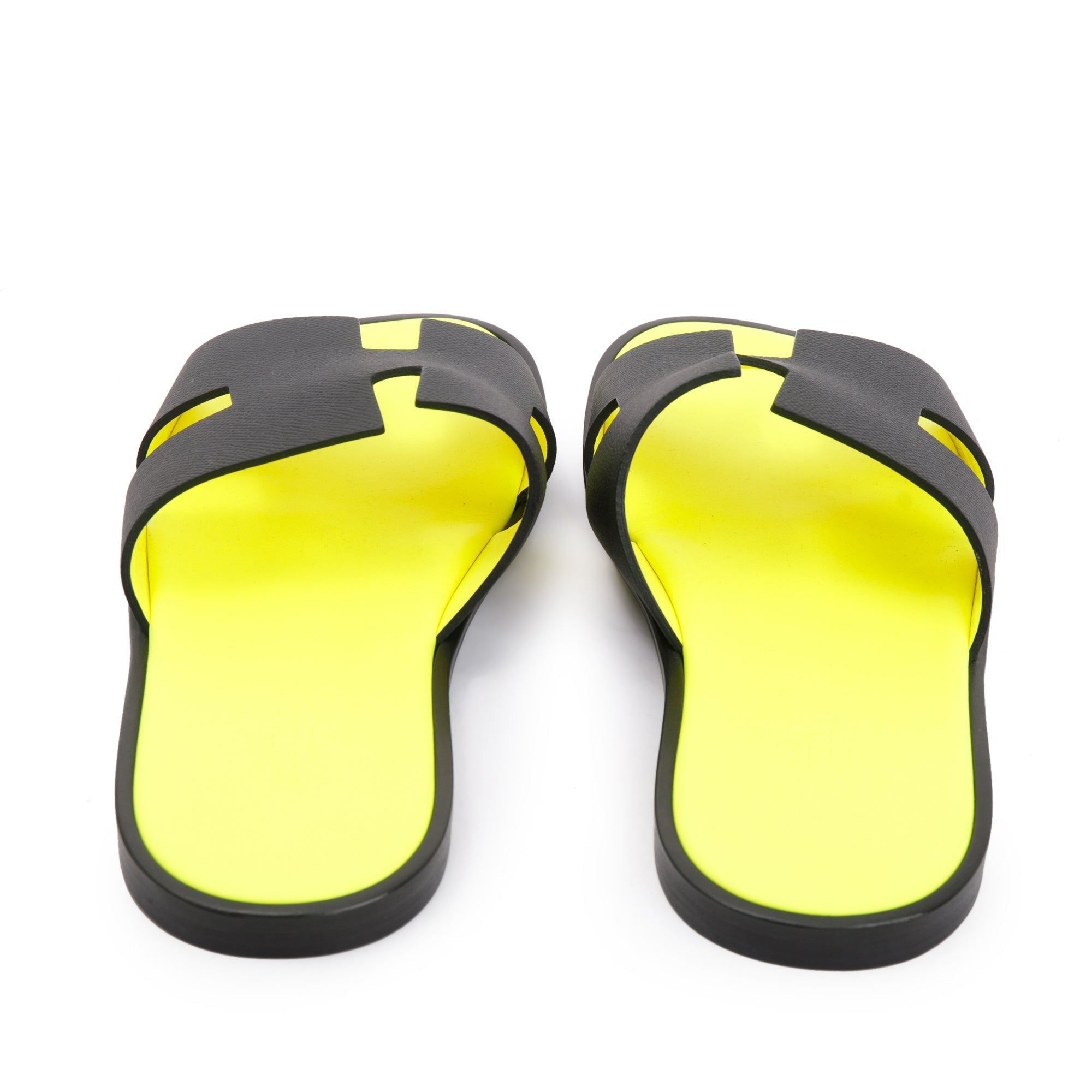 Hermes Black Epsom Leather & Jaune Fluo Mens Izmir Sandals, Size 43