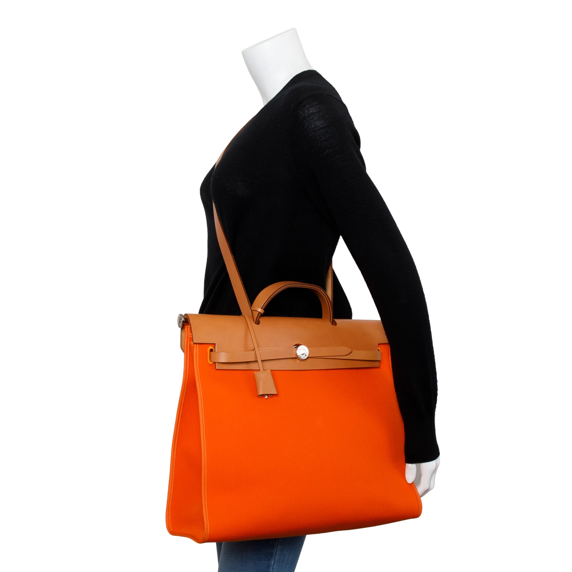 Hermes Capucine Fauve Toile Militaire Vache Hunter Herbag Zip 39 w/ Pouch