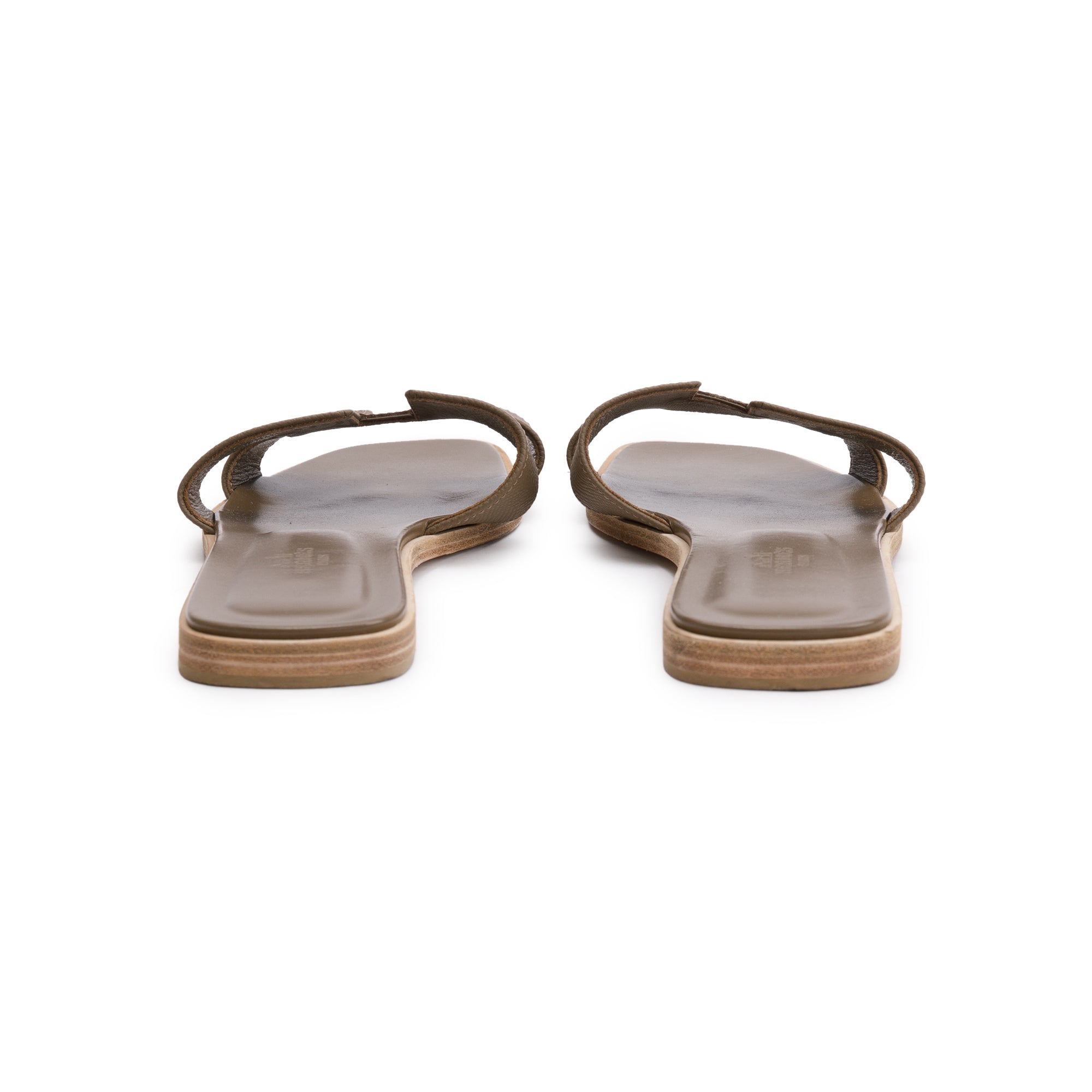 Hermes Etoupe Epsom Calfskin Oran Sandals, Size 38